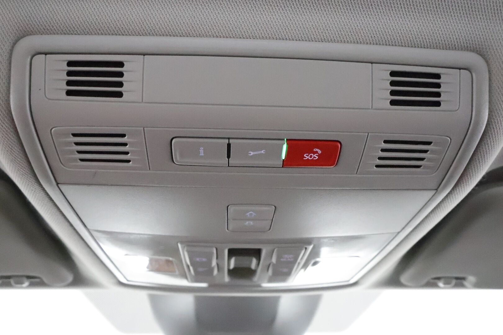 Skoda Superb 2020 1,4 TSI PHEV L&K iV DSG **Panorama / ACC / Canton / Matrix-LED / Ilmastoidut Muistinahat / Webasto / Koukku / P.Kamera** - 2x Latauskaapelit / Kahdet Renkaat