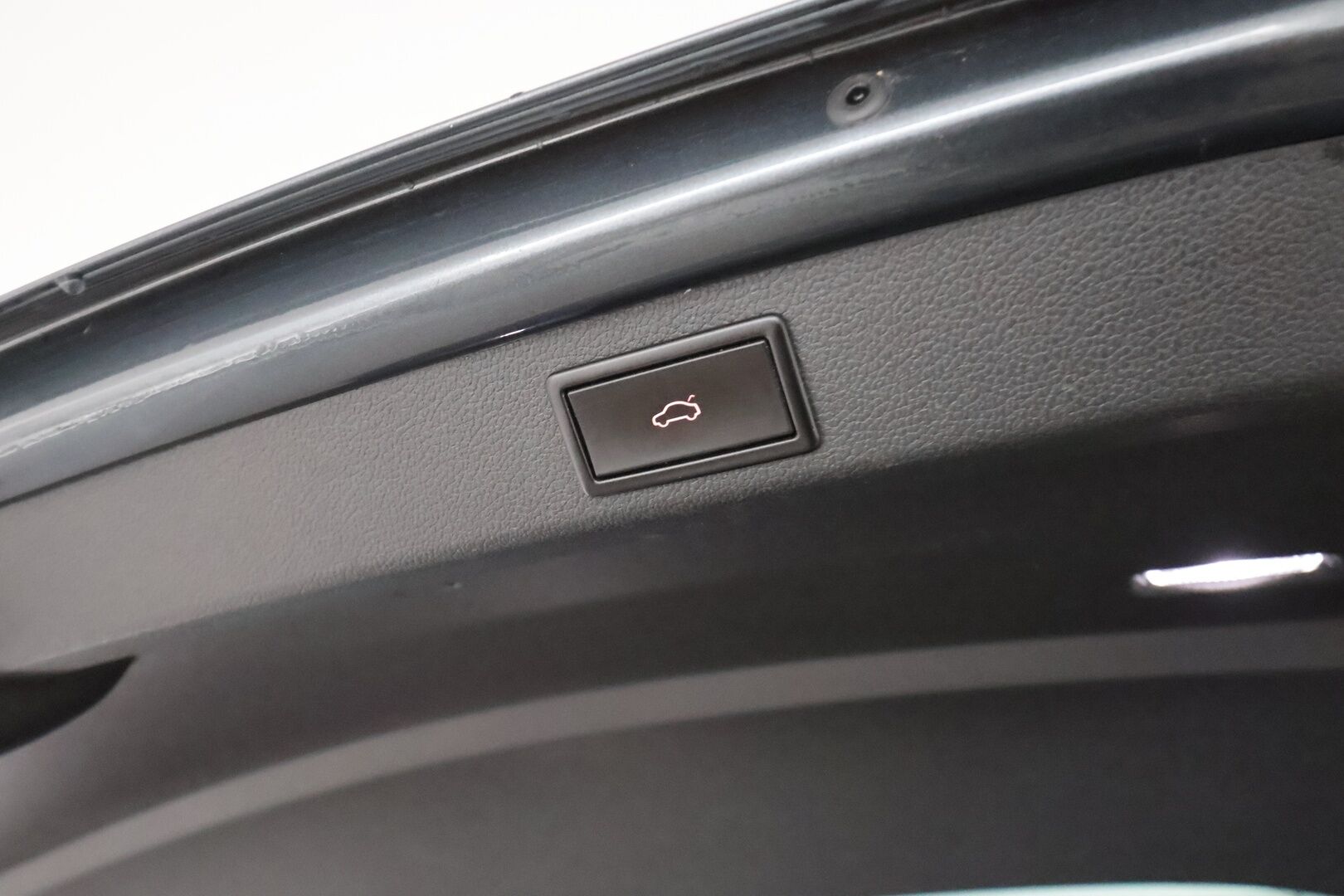 Skoda Superb 2020 1,4 TSI PHEV L&K iV DSG **Panorama / ACC / Canton / Matrix-LED / Ilmastoidut Muistinahat / Webasto / Koukku / P.Kamera** - 2x Latauskaapelit / Kahdet Renkaat
