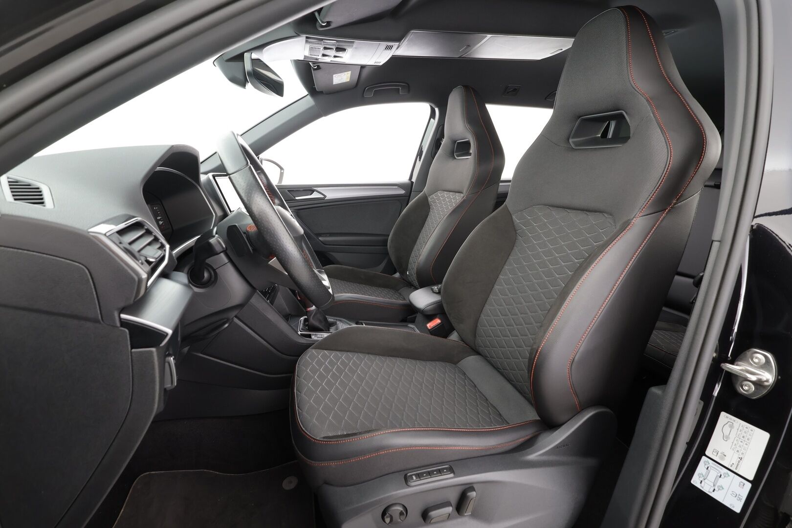Seat Tarraco 2021 1,4 PHEV 245 e-Hybrid FR Launch Edition DSG - |ACC | Muistipenkki | Koukku | Digimittaristo | Sporttipenkit | Keyless | Lane Assist | Lohko+sisälämmitin | P.kamera | Lämm. ratti | 2x renkaat aluin |