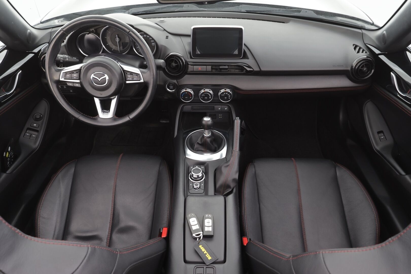 Mazda MX-5 2016 1,5 (131) SKYACTIV-G Premium Sport MB1 - Nahkasisusta | LED | Navi | Kaistavahti | Vakkari | Penkinlämmittimet