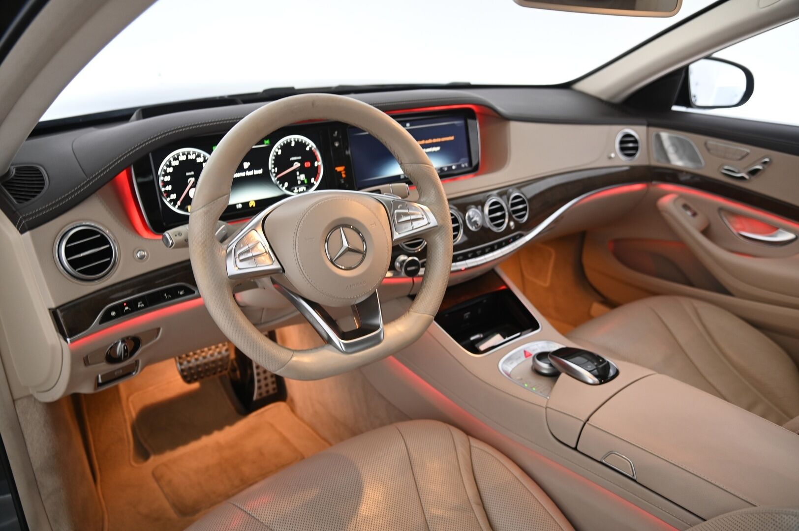 Mercedes-Benz S 2016 350 Bluetec 4Matic AMG-Styling - Hierovat&Ilmastoidut Penkit | Burmester | DTR+ | Panorama | HUD | Muistipenkit | Night Vision | ILS | 2x Renkaat&alumiinivanteet | Imuovet | Näyttävä!