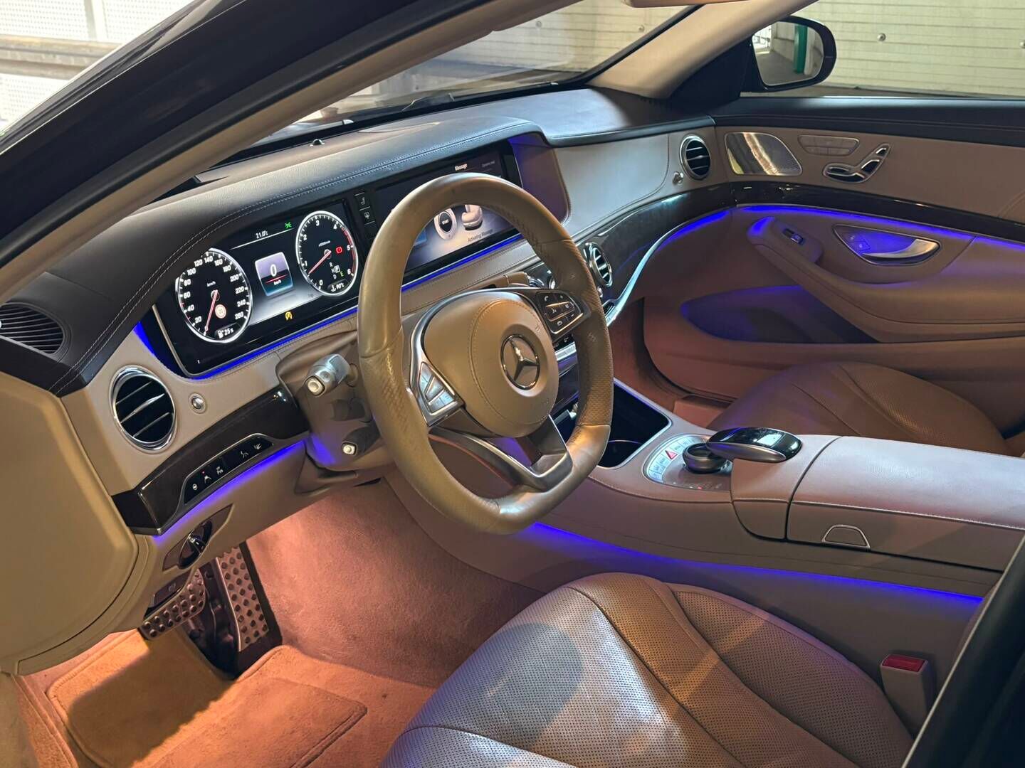 Mercedes-Benz S 2016 350 Bluetec 4Matic AMG-Styling - Hierovat&Ilmastoidut Penkit | Burmester | DTR+ | Panorama | HUD | Muistipenkit | Night Vision | ILS | 2x Renkaat&alumiinivanteet | Imuovet | Näyttävä!