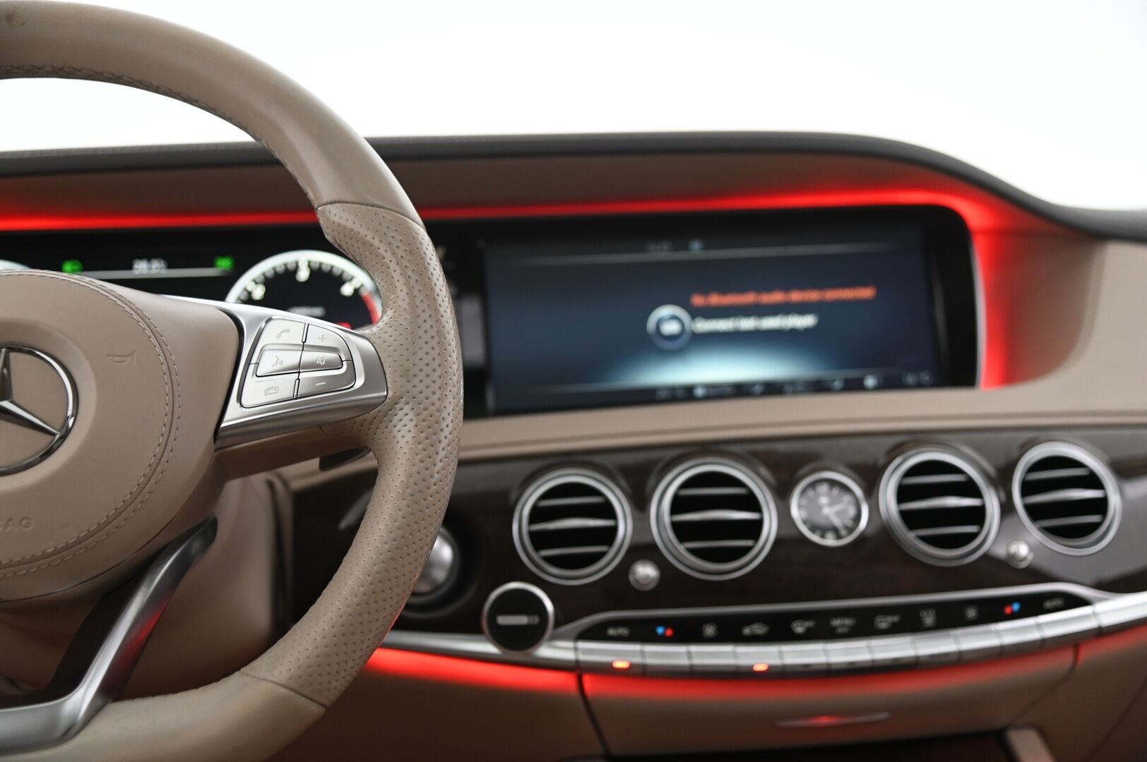 Mercedes-Benz S 2016 350 Bluetec 4Matic AMG-Styling - Hierovat&Ilmastoidut Penkit | Burmester | DTR+ | Panorama | HUD | Muistipenkit | Night Vision | ILS | 2x Renkaat&alumiinivanteet | Imuovet | Näyttävä!