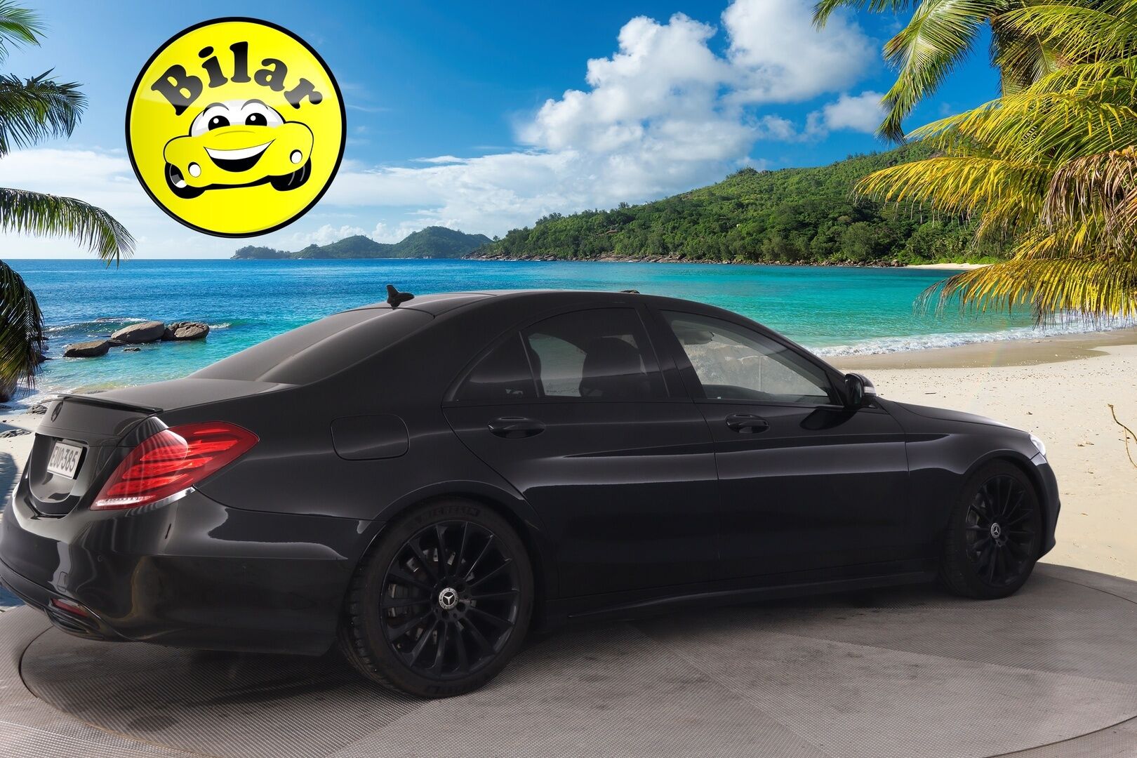 Mercedes-Benz S 2016 350 Bluetec 4Matic AMG-Styling - Hierovat&Ilmastoidut Penkit | Burmester | DTR+ | Panorama | HUD | Muistipenkit | Night Vision | ILS | 2x Renkaat&alumiinivanteet | Imuovet | Näyttävä!