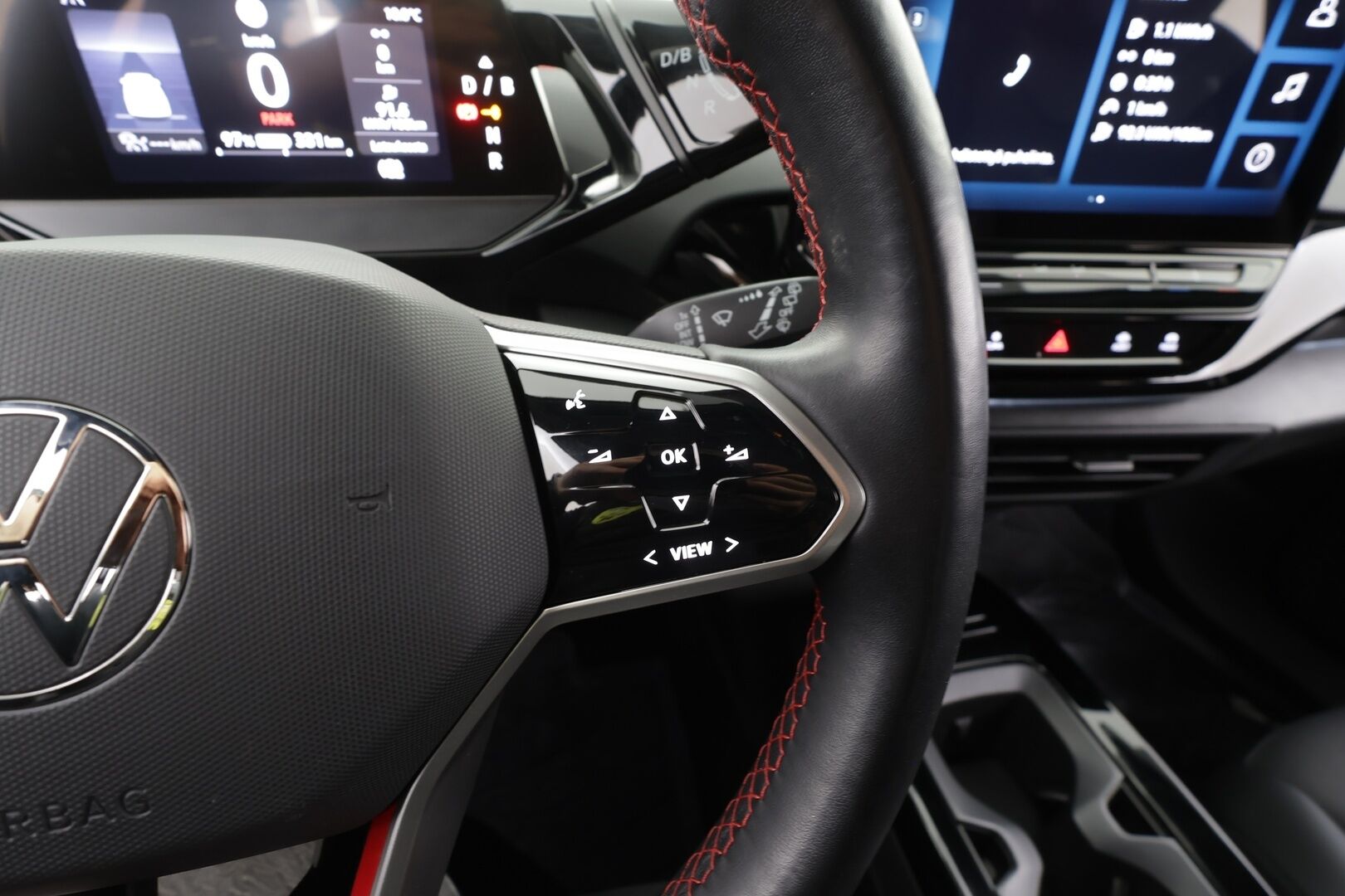 Volkswagen ID.4 2023 GTX Dual Motor AWD, akku 77 kWh * ACC / ILP / Koukku / IQ-Light / 360-Kamera / Keyless / Puolinahat / Apple&Android * - 1.Om Suomi-auto / Kahdet Renkaat