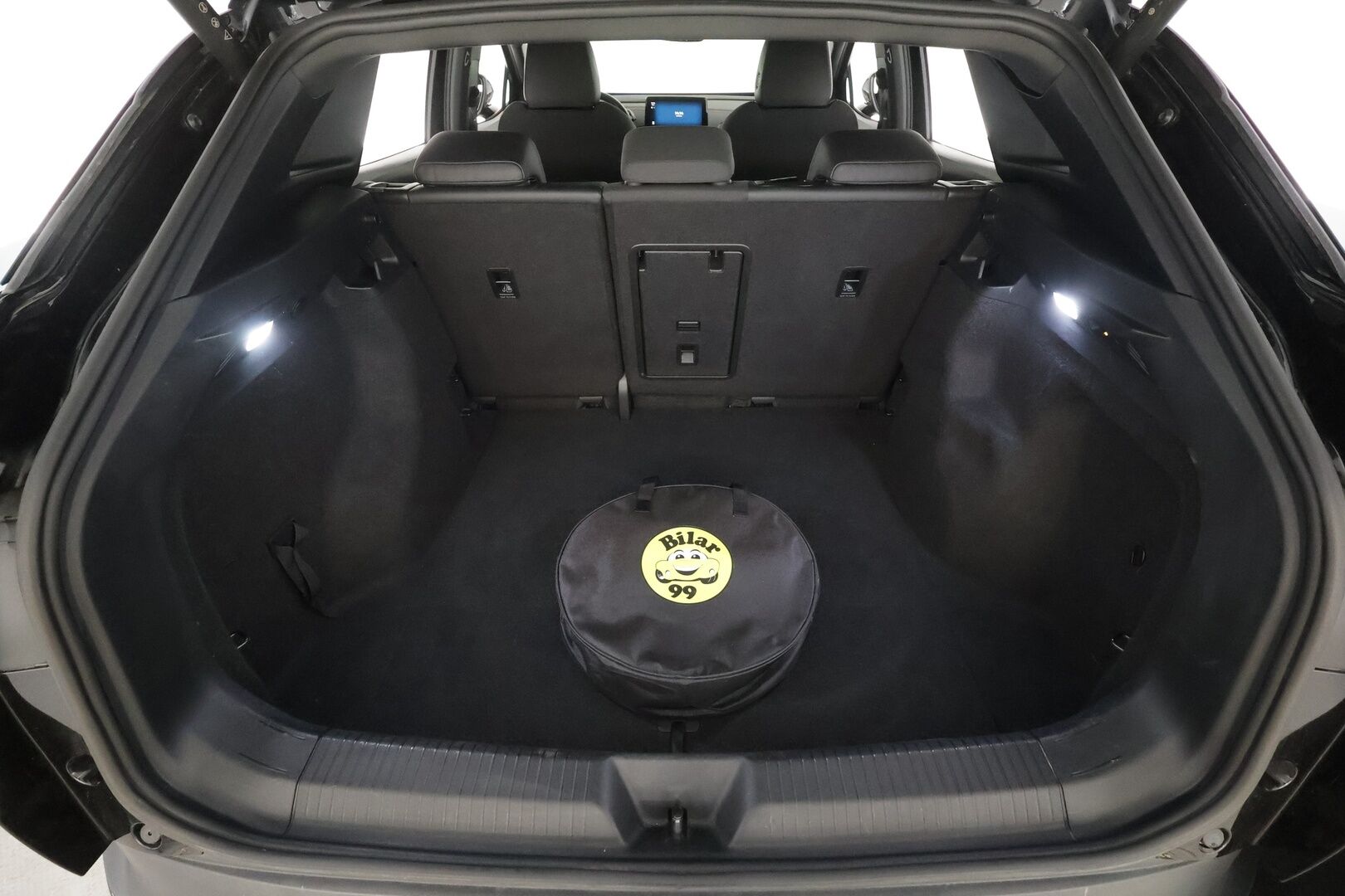 Volkswagen ID.4 2023 GTX Dual Motor AWD, akku 77 kWh * ACC / ILP / Koukku / IQ-Light / 360-Kamera / Keyless / Puolinahat / Apple&Android * - 1.Om Suomi-auto / Kahdet Renkaat