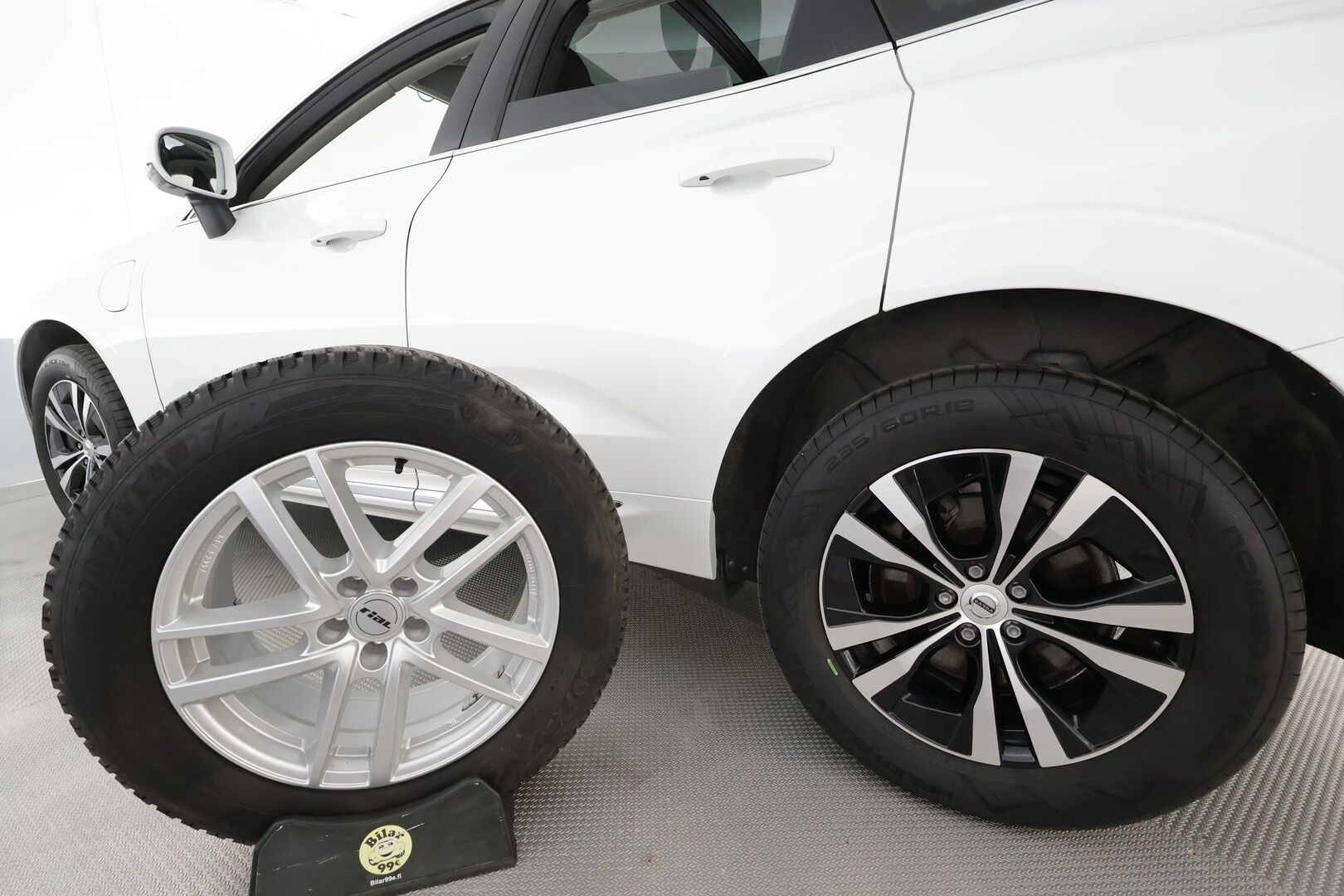 Volvo XC60 2023 T6 AWD Long Range Core aut - | ACC | Webasto | LED | High Performance audio | Panorama | P.kamera | Osasähköt | Keyless | Apple&Android | 1.Om Suomi-auto | Kahdet Renkaat | Merkkihuollettu |