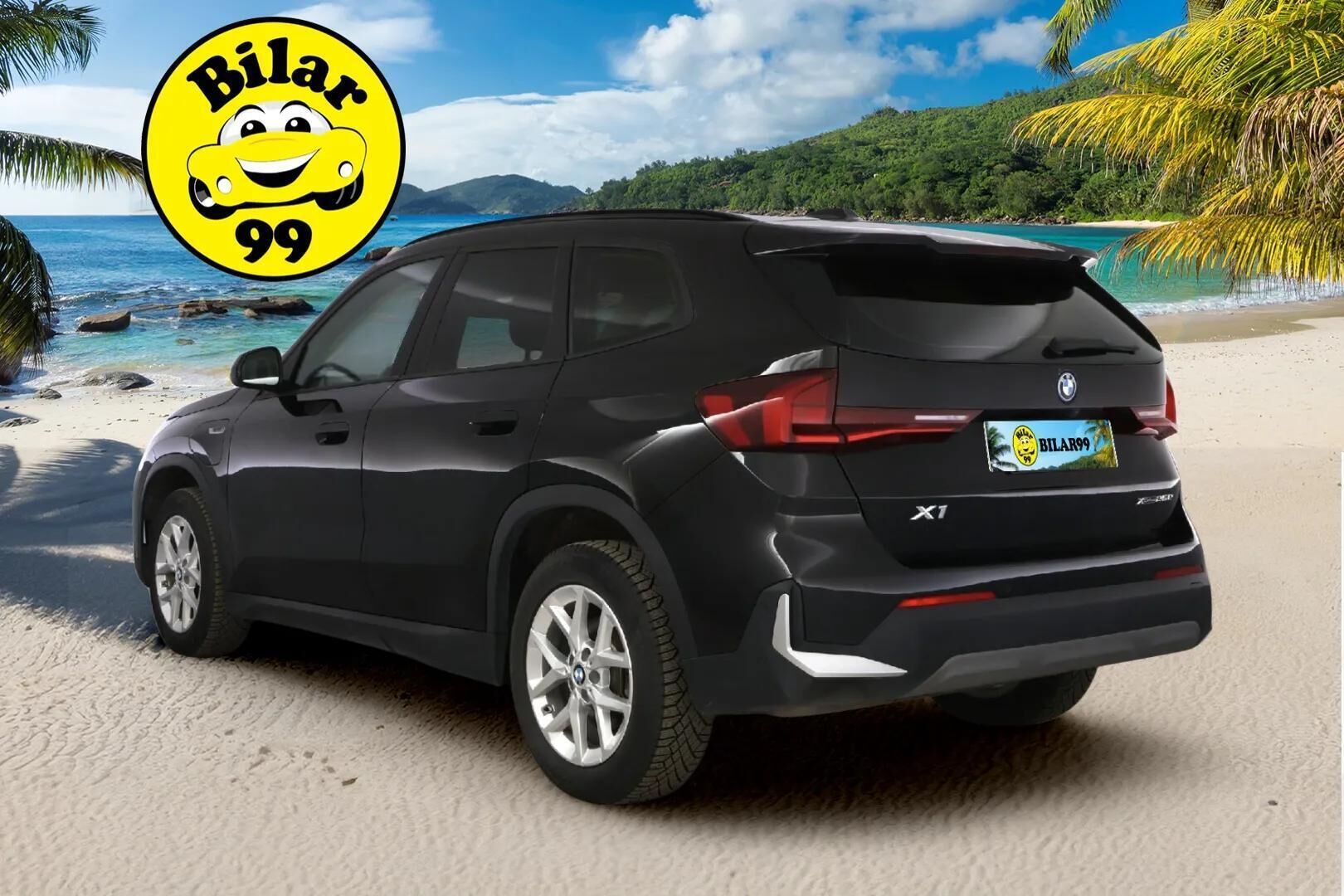 BMW X1 2023 U11 25e xDrive Charged Edition ** P-Kamera / LED / Ratinlämmitin ** - 1.om Suomi-auto / 2x vanteet - HULLUT AVAJAISHULINAT KORKOTARJOUS 3,29 %