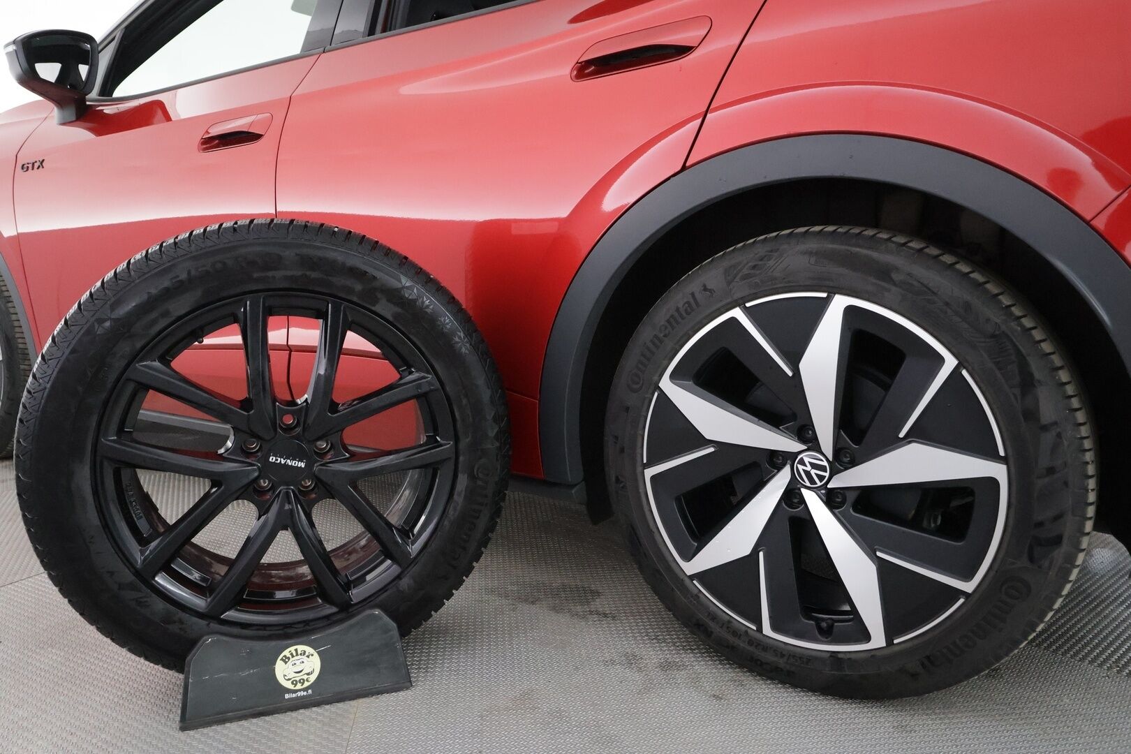 Volkswagen ID.4 2023 GTX Dual Motor AWD Business Max,  akku 77 kWh - | ACC | ILP | Koukku | Hierovat Muistipenkit | IQ-Light Matrix | Lasikatto | 360-Kamera | Puolinahat | HUD | Apple&Android | Suomi-auto | Kahdet Renkaat | Merkkihuollettu |