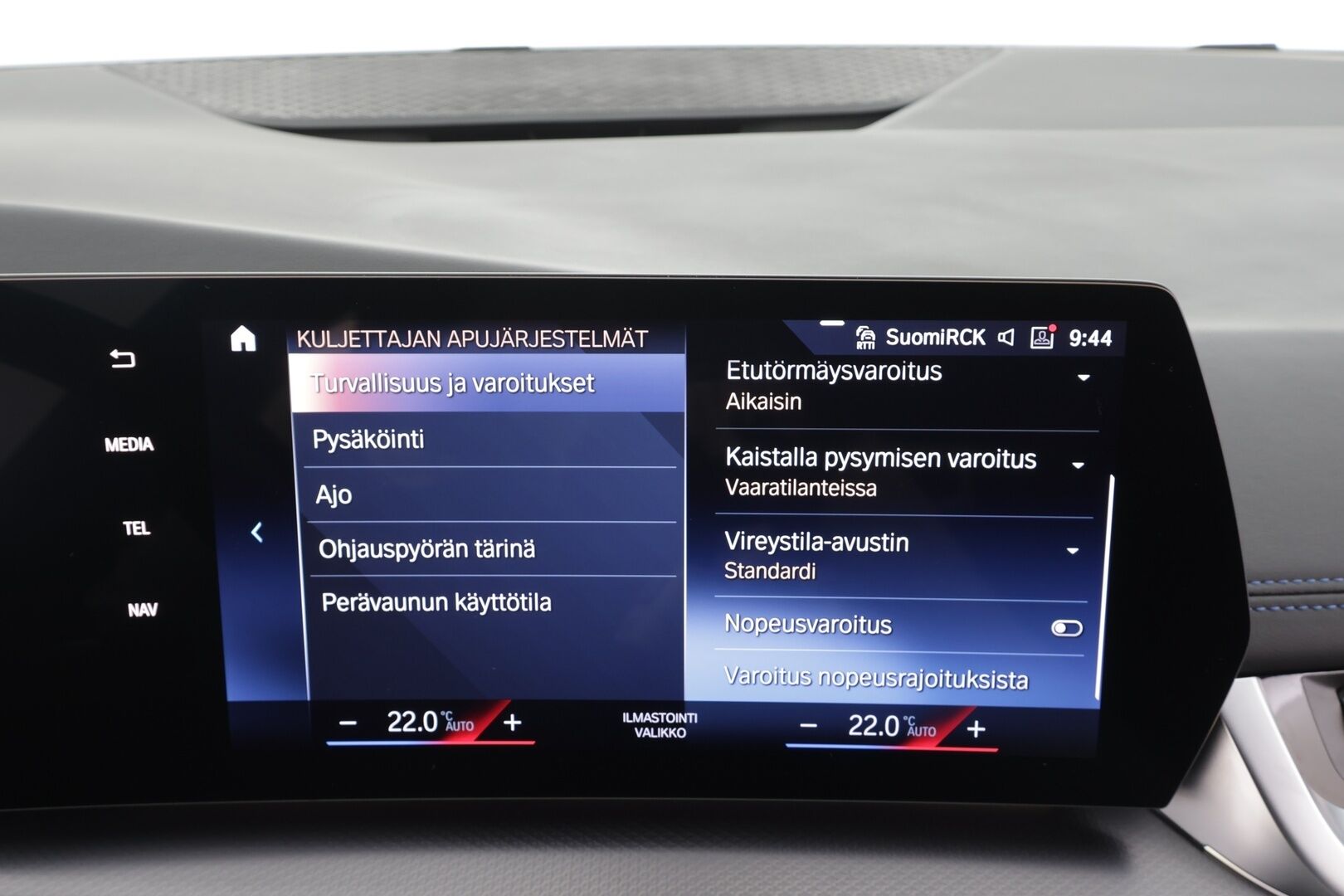BMW 225 2023 U06 Active Tourer 225e xDrive M Sport -  ACC | Koukku | Lisälämmitin H&K | Comfort Access | Muistipenkki | P.Kamera | 1.Om Suomi-auto