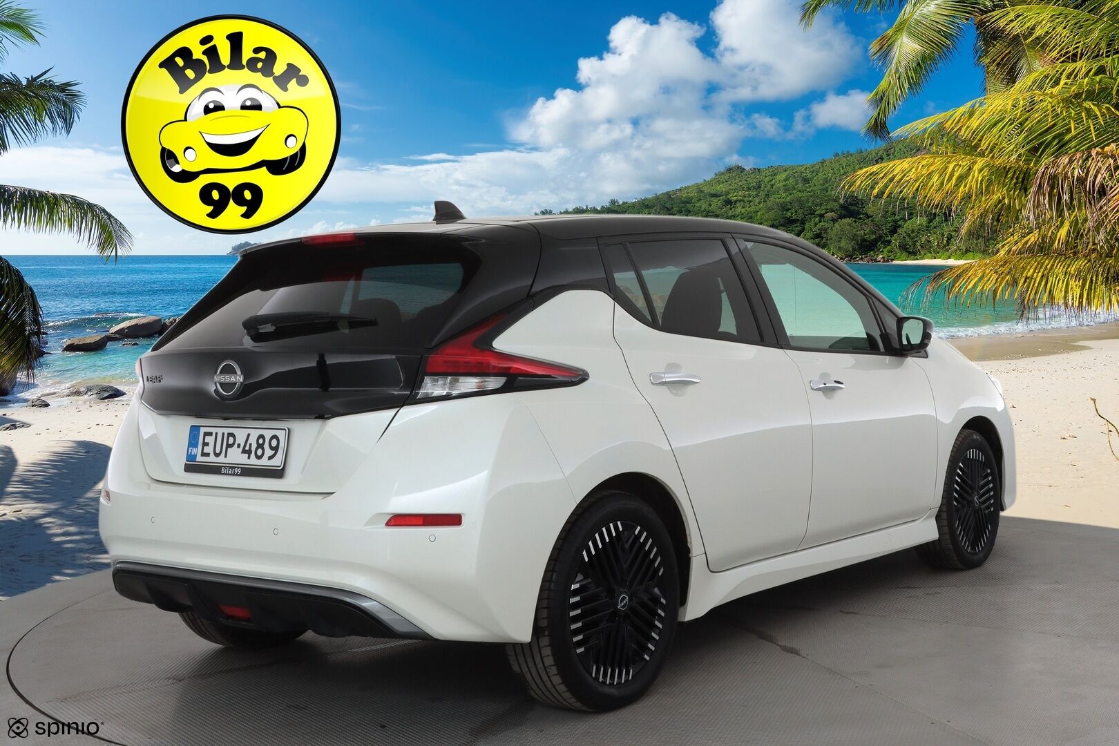 Nissan Leaf 2023 N-Connect 39 kWh LED FI * Lisälämmitin / ACC / 360 / LED / Kaistavahti / Navi / Keyless * - 1-om Suomi-auto / 2x Latauskaapelit / Akku Kuntotarkistettu / Merkkihuollot - HULLUT AVAJAISHULINAT KORKOTARJOUS 3,29 %