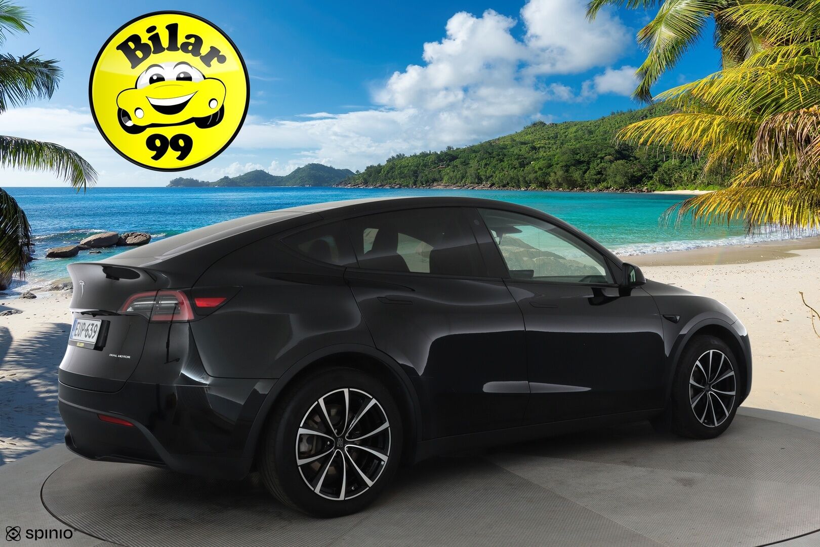 Tesla Model Y 2023 Long Range **Lämpöpumppu / Lasikatto / Matrix-LED / Adapt.Vakkari / P.Kamera / Muistipenkki / Koukku / Navi / Keyless** - 3,99 % KORKOTARJOUS TÄHÄN AUTOON 31.8. ASTI! - Suomi-auto / Kahdet Renkaat