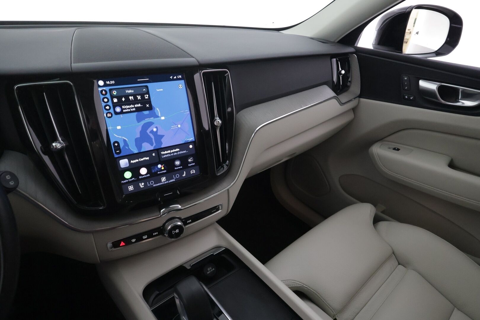 Volvo XC60 2023 T6 AWD Long Range Plus Bright aut - | ACC | Webasto | Koukku | Panorama | Muistipenkit | Sporttinahat | Pilot assist | Keyless | Merkkihuollot | 1-om suomiauto | 