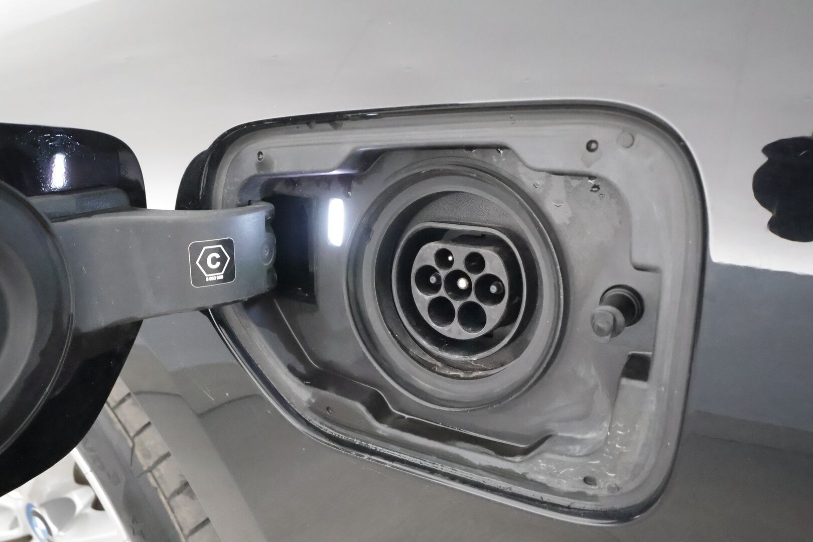 BMW 330 2023 G21 Touring 330e xDrive A Charged Edition * ACC / Lisälämmitin / Widescreen / P.Kamera / Comfort Access / Hifit * - Suomi-auto / Kahdet Renkaat / Merkkihuollettu - HULLUT AVAJAISHULINAT KORKOTARJOUS 3,29 %