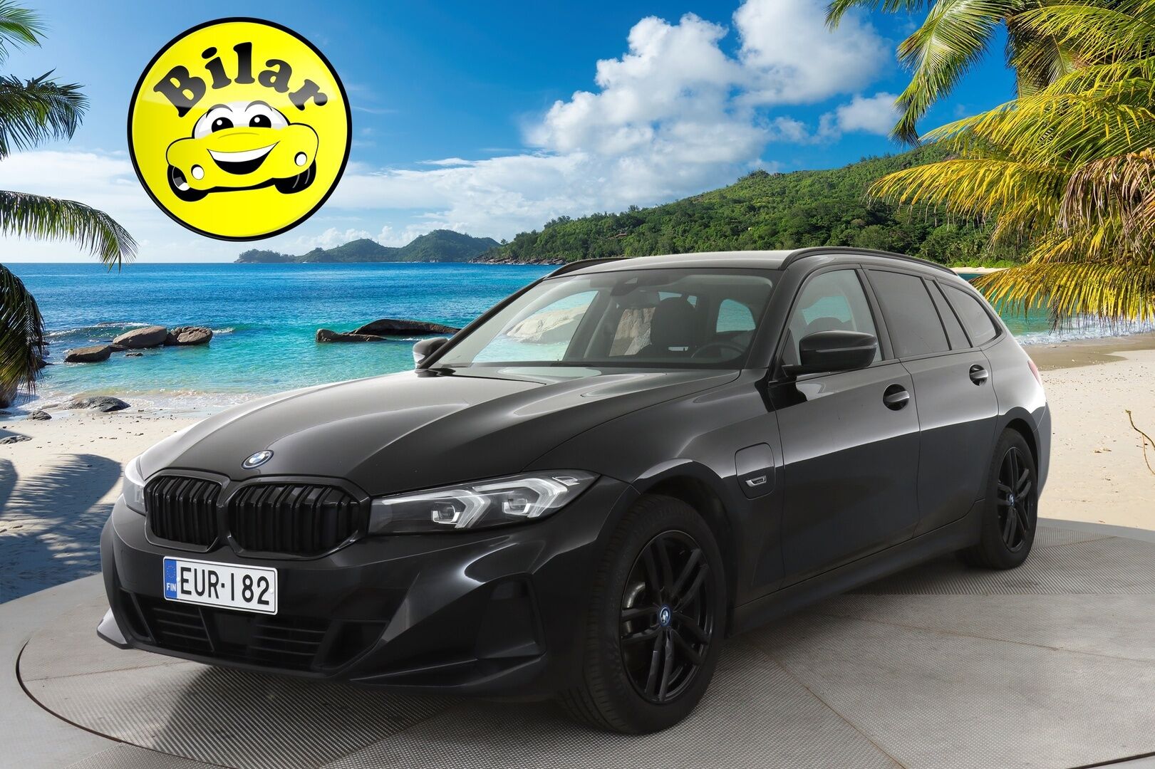 BMW 330 2023 G21 Touring 330e xDrive A Charged Edition - | ACC | LCI | Koukku | Merkkihuollot | Widescreen | LED | Sporttinahat | P.tutkat | Ratinlämmitys | Suomi-auto | Kahdet Renkaat |