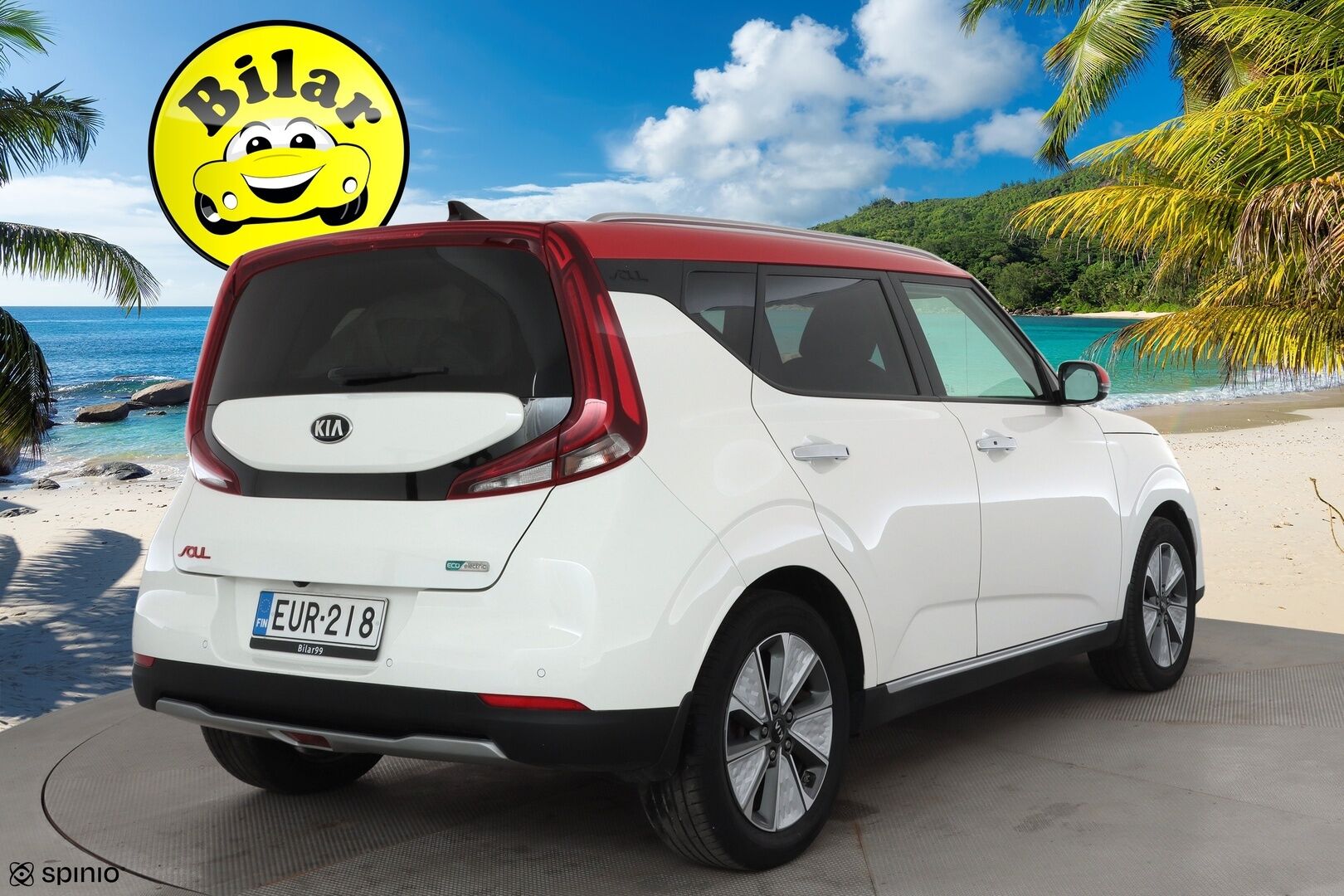 Kia e-Soul 2020 Supreme 64 kWh 204 hv - | ACC | ILP | HUD | Harman/Kardon | Sähkönahat | P.kamera | Keyless | LFA | BSM | RCTA | Apple & Android | LED | Merkkihuollettu | 2x renkaat aluin |