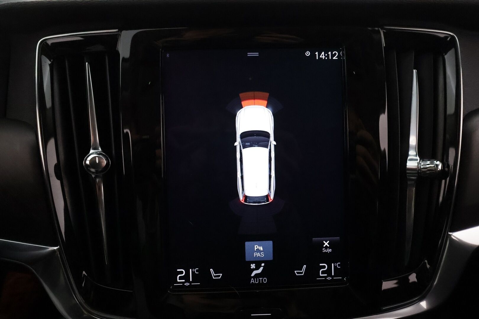 Volvo V90 Cross Country 2020 D4 AWD Plus aut **Webasto / Koukku / Adapt.Vakkari / LED-valot / Kaistavahti / Digimittaristo / KeylessGO / 2x Renkaat**