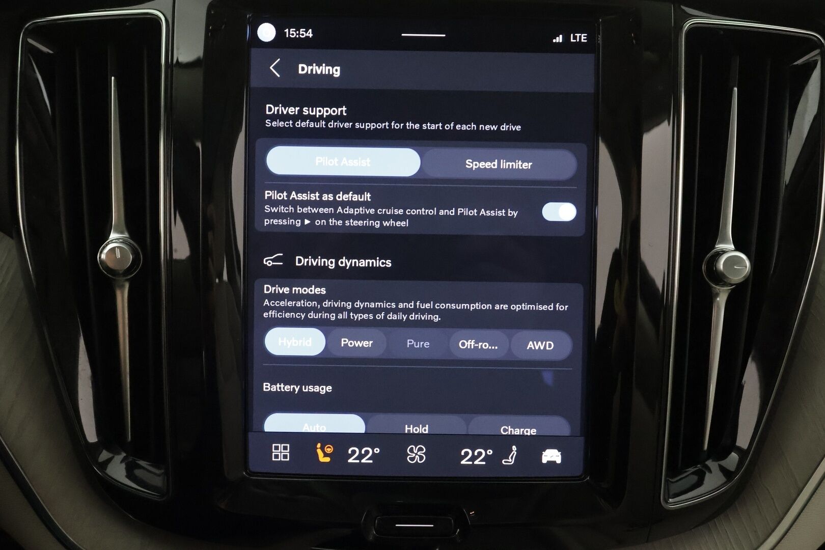 Volvo XC60 2023 T6 AWD Long Range Plus Bright aut * ACC / Koukku / Webasto / Muistipenkit / Full-LED / Panorama / Facelift / P.Kamera * - 1.Om Suomi-auto / Akku kuntotarkastettu / Kahdet renkaat aluvanteilla / Merkkihuollettu