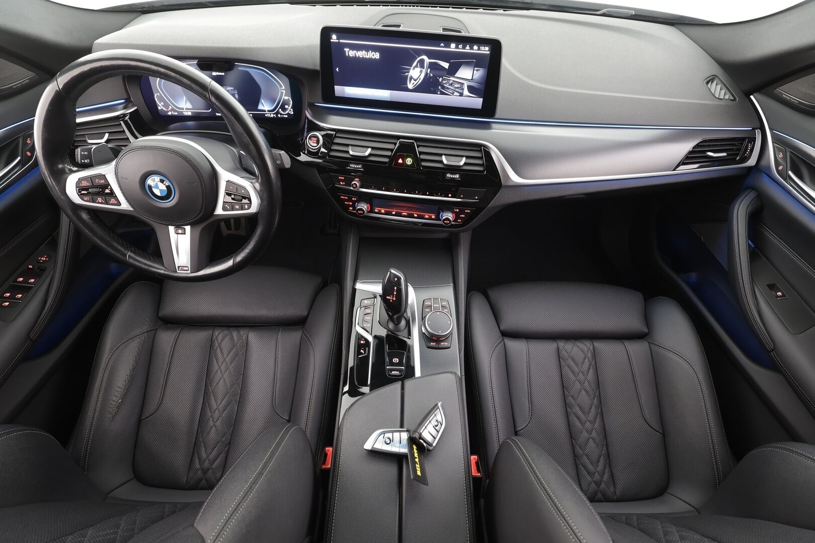 BMW 530 2023 G31 Touring 530e xDrive A Charged Edition M Sport * ACC / Lisälämmitin / LED / H/K / P.Kamera / Comfort Access / Digimittaristo * - 1.Om Suomi-auto / Kahdet Renkaat / Merkkihuollettu
