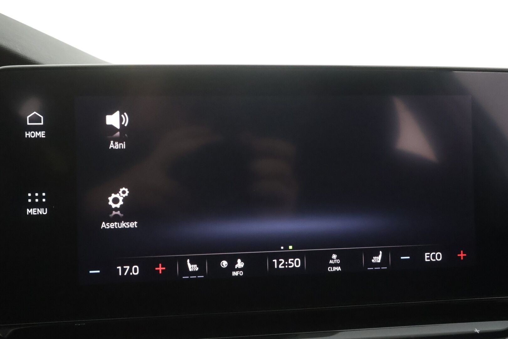 Skoda Octavia 2021 Combi 1.4 TSI PHEV Style iV DSG Autom. - | Jakopää 8/26 | ACC | Webasto | Crystal light Matrix-LED | Hierovat Sporttipenkit | P.Kamera | Ratinlämmitys | Apple&Android | 1.Om Suomi-auto | Kahdet Renkaat | Merkkihuollettu |