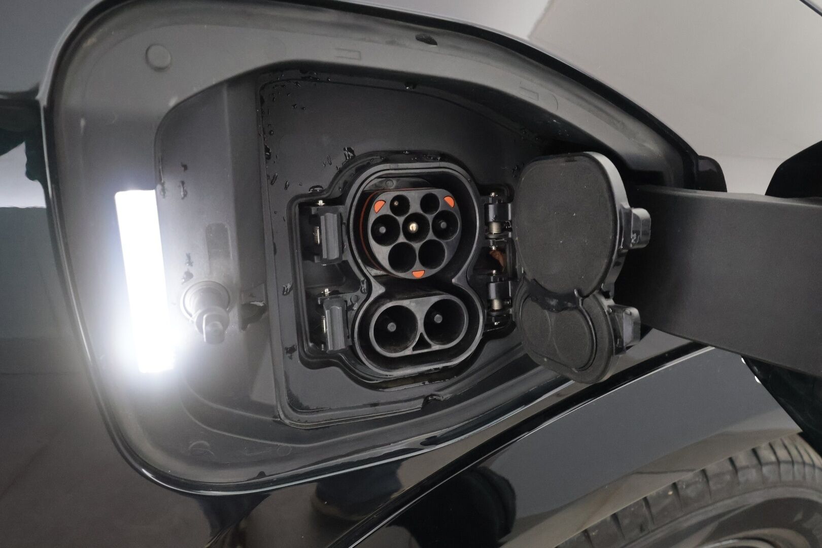 Nissan Ariya 2023 63kWh Advance 2WD - | ILP | ACC | 360 | LED | Keyless | Navi | Kaistavahti | Katveavustin | Ratinlämmitys | Sähköpenkit | Kahdet renkaat | Merkkihuollot | 1-om Suomi-auto |