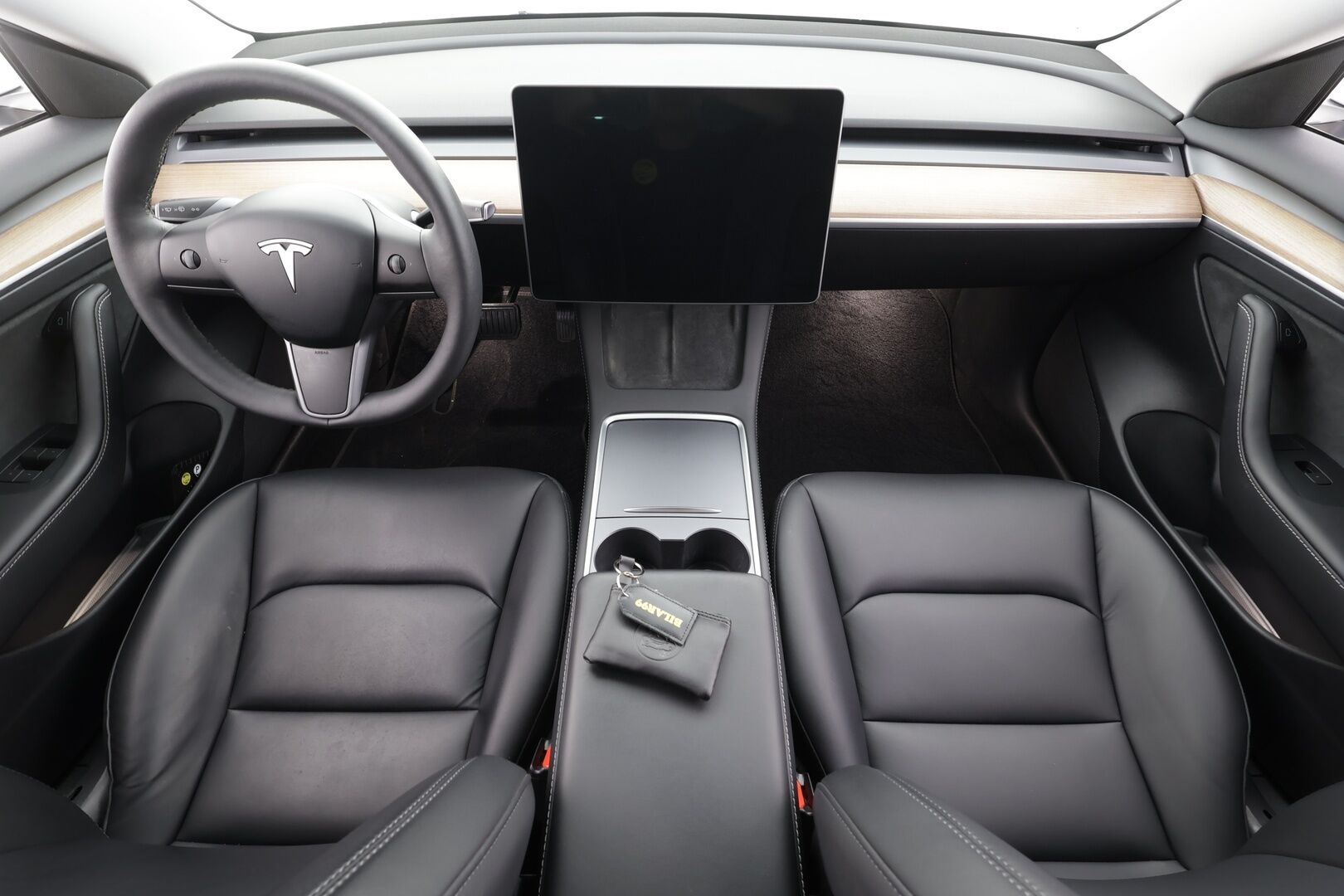 Tesla Model 3 2023 Long-Range RWD - | ILP | Lasikatto | ACC | Matrix-LED | P.Kamera | Muistipenkki |  Premium Speakers | Navi | Kaistavahti | Keyless | 1-om Suomi-auto | 2x Latauskaapelit | Kahdet renkaat |