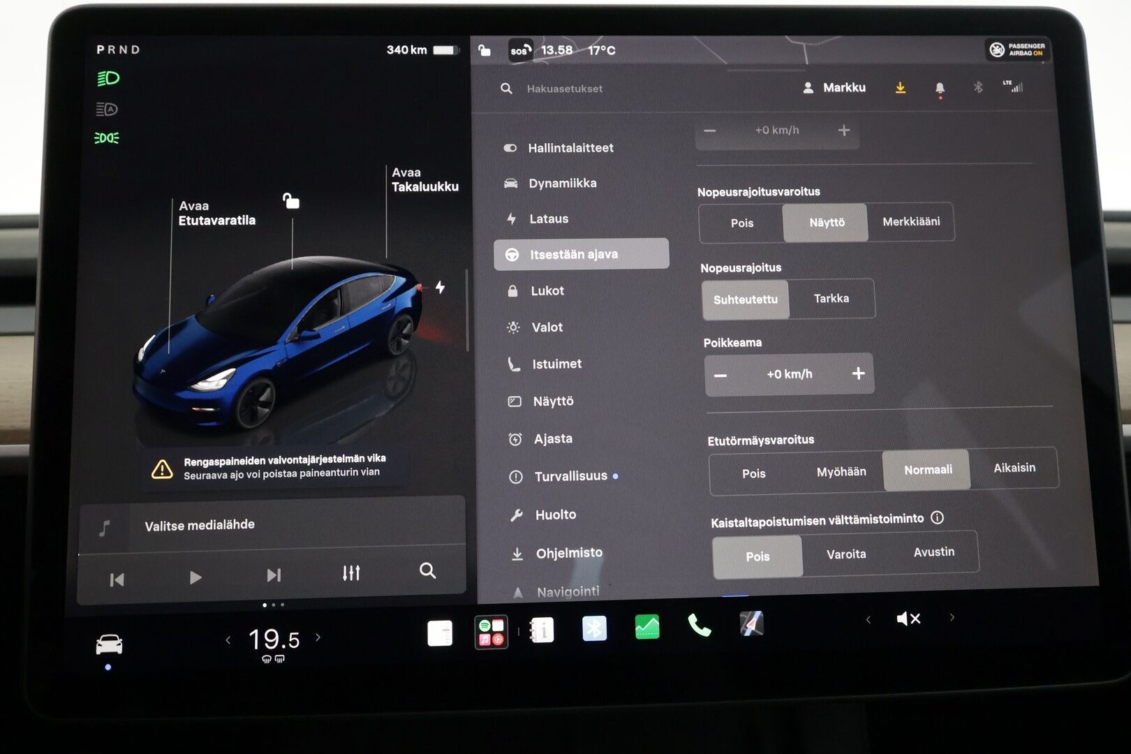 Tesla Model 3 2023 RWD - | 1-om suomiauto | ACC | ILP | Ryzen | Lasikatto | Matrix | Sähkönahat | Muistipenkki | P.kamera | Keyless | Autosteer | 2x renkaat aluin | ALV |
