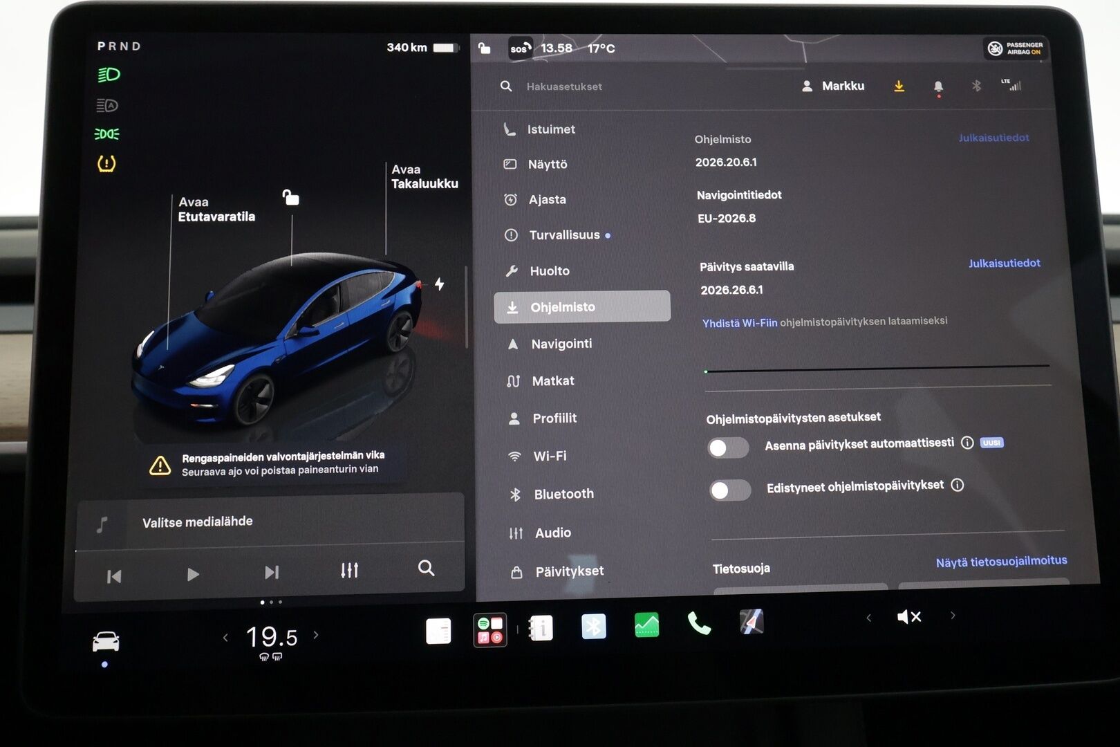 Tesla Model 3 2023 RWD - | 1-om suomiauto | ACC | ILP | Ryzen | Lasikatto | Matrix | Sähkönahat | Muistipenkki | P.kamera | Keyless | Autosteer | 2x renkaat aluin | ALV |