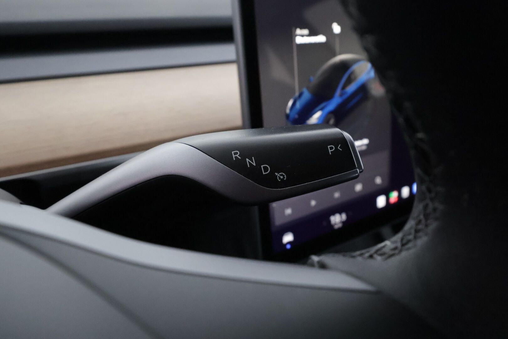 Tesla Model 3 2023 RWD - | 1-om suomiauto | ACC | ILP | Ryzen | Lasikatto | Matrix | Sähkönahat | Muistipenkki | P.kamera | Keyless | Autosteer | 2x renkaat aluin | ALV |