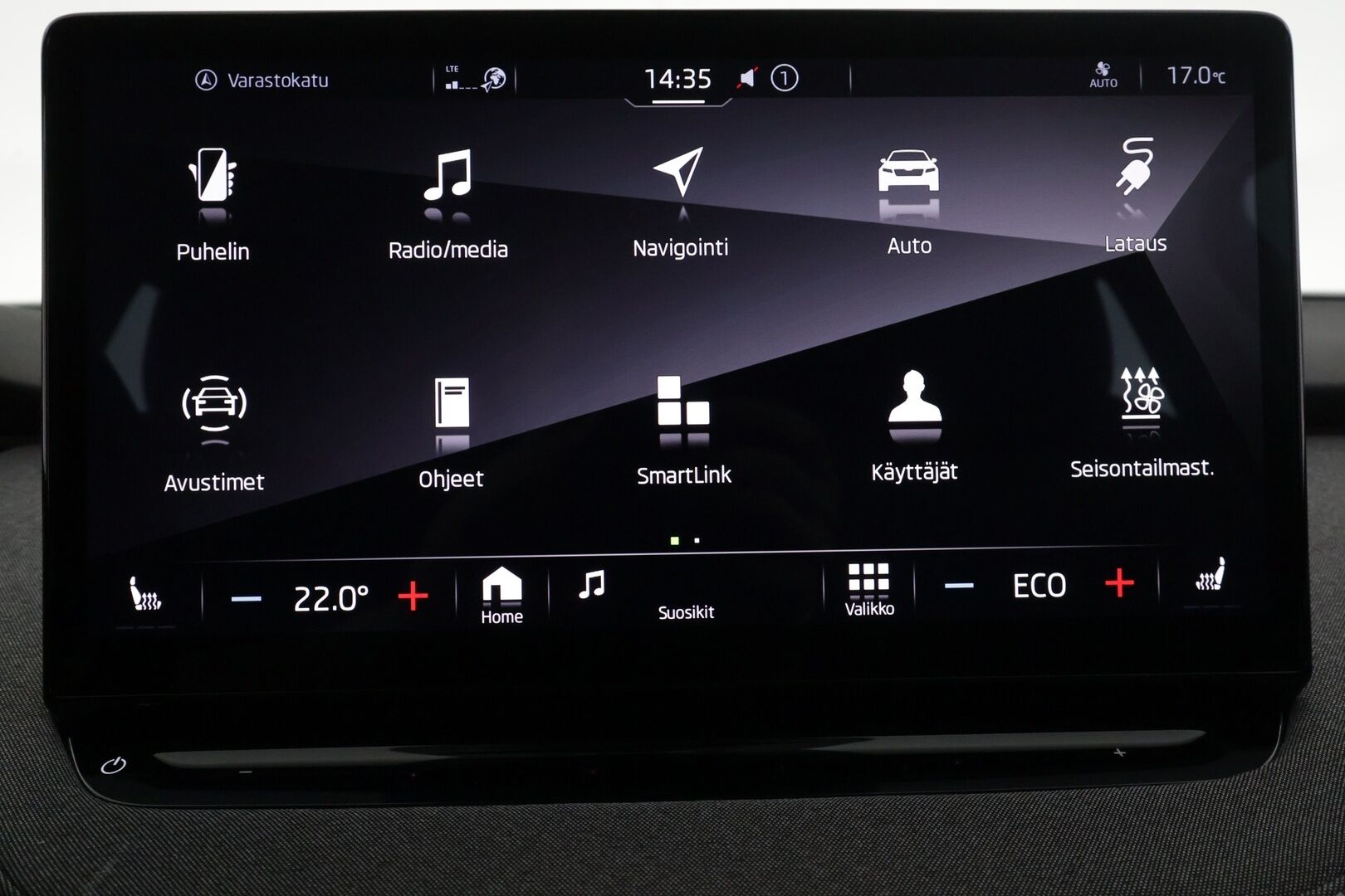 Skoda Enyaq 2023 80 iV - | ACC | ILP | Koukku | LED | Puolinahat | Ratinlämmitys | P.Kamera | Digimittaristo | Keyless | Apple&Android | 1.Om Suomi-auto | Kahdet Renkaat | Merkkihuollettu |