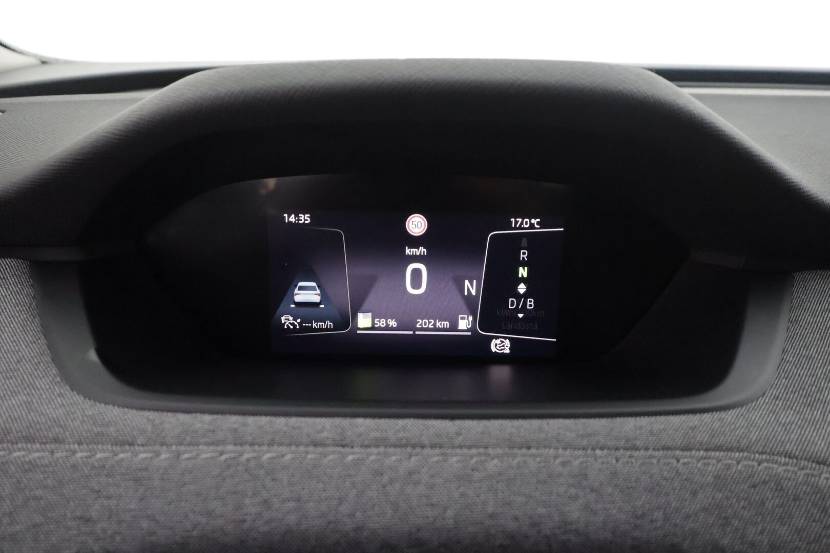 Skoda Enyaq 2023 80 iV - | ACC | ILP | Koukku | LED | Puolinahat | Ratinlämmitys | P.Kamera | Digimittaristo | Keyless | Apple&Android | 1.Om Suomi-auto | Kahdet Renkaat | Merkkihuollettu |
