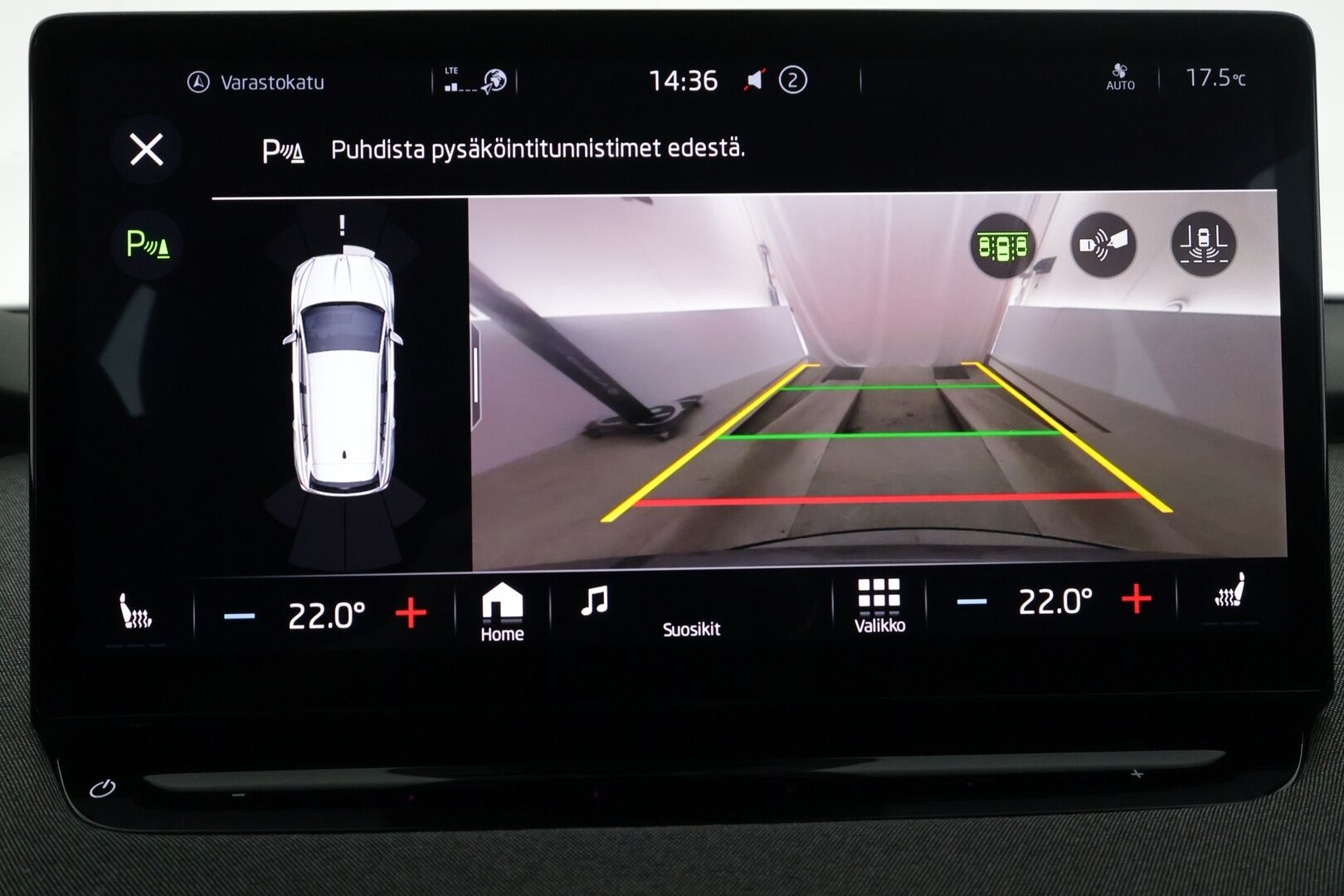 Skoda Enyaq 2023 80 iV - | ACC | ILP | Koukku | LED | Puolinahat | Ratinlämmitys | P.Kamera | Digimittaristo | Keyless | Apple&Android | 1.Om Suomi-auto | Kahdet Renkaat | Merkkihuollettu |