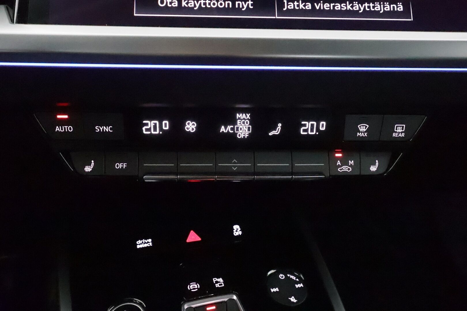 Audi Q4 e-tron 2023 40 e-tron Sportback Limited - | ACC | ILP | SONOS | Sporttipenkit | Ambient light | Keyless | Digimittaristo | P.kamera | Navi | 1-om suomiauto | 2x renkaat aluin | 