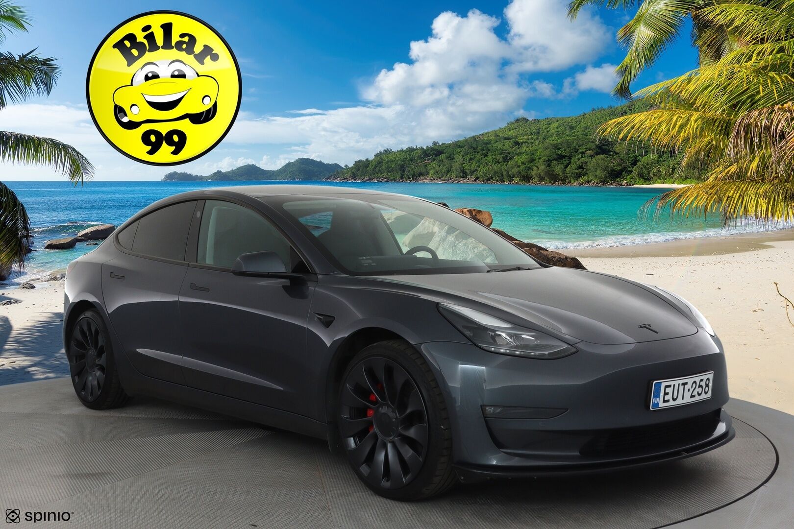 Tesla Model 3 2022 Performance **Lasikatto / Matrix LED / P.kamera / Lämpöpumppu / Mustat nahat** - 3,99 % KORKOTARJOUS TÄHÄN AUTOON 31.8. ASTI! - Kahdet renkaat aluvanteilla / Premium Audio