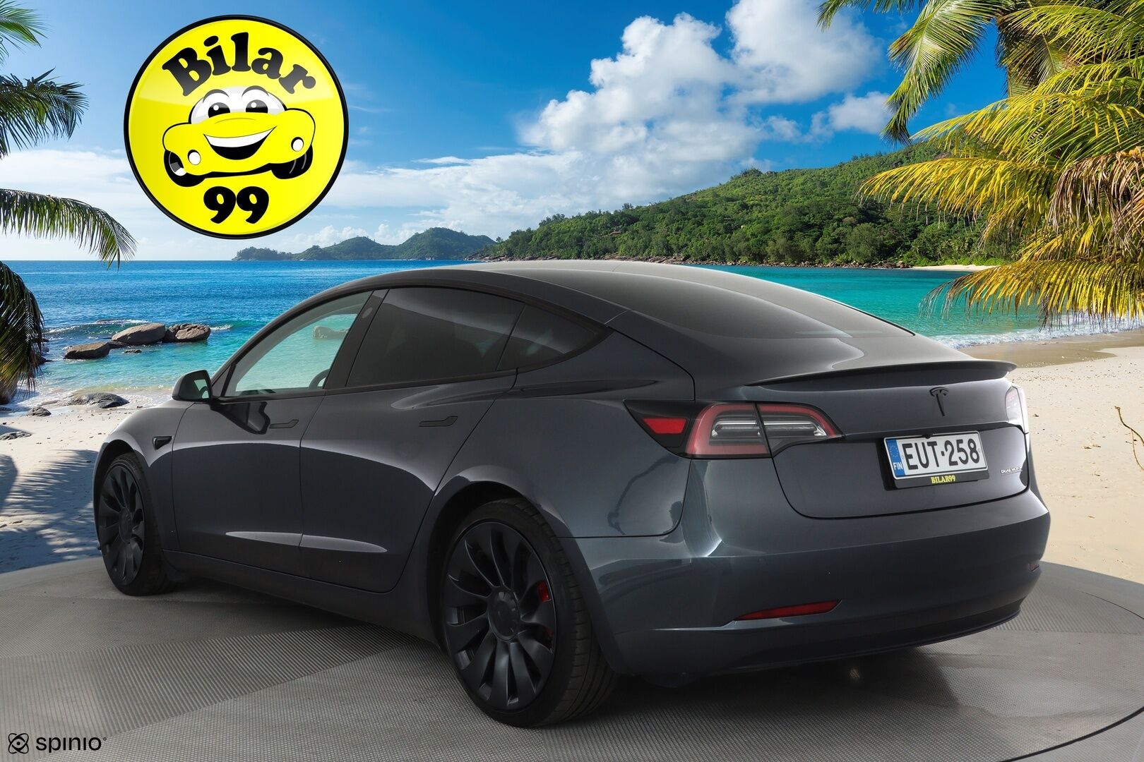 Tesla Model 3 2022 Performance **Lasikatto / Matrix LED / P.kamera / Lämpöpumppu / Mustat nahat** - 3,99 % KORKOTARJOUS TÄHÄN AUTOON 31.8. ASTI! - Kahdet renkaat aluvanteilla / Premium Audio