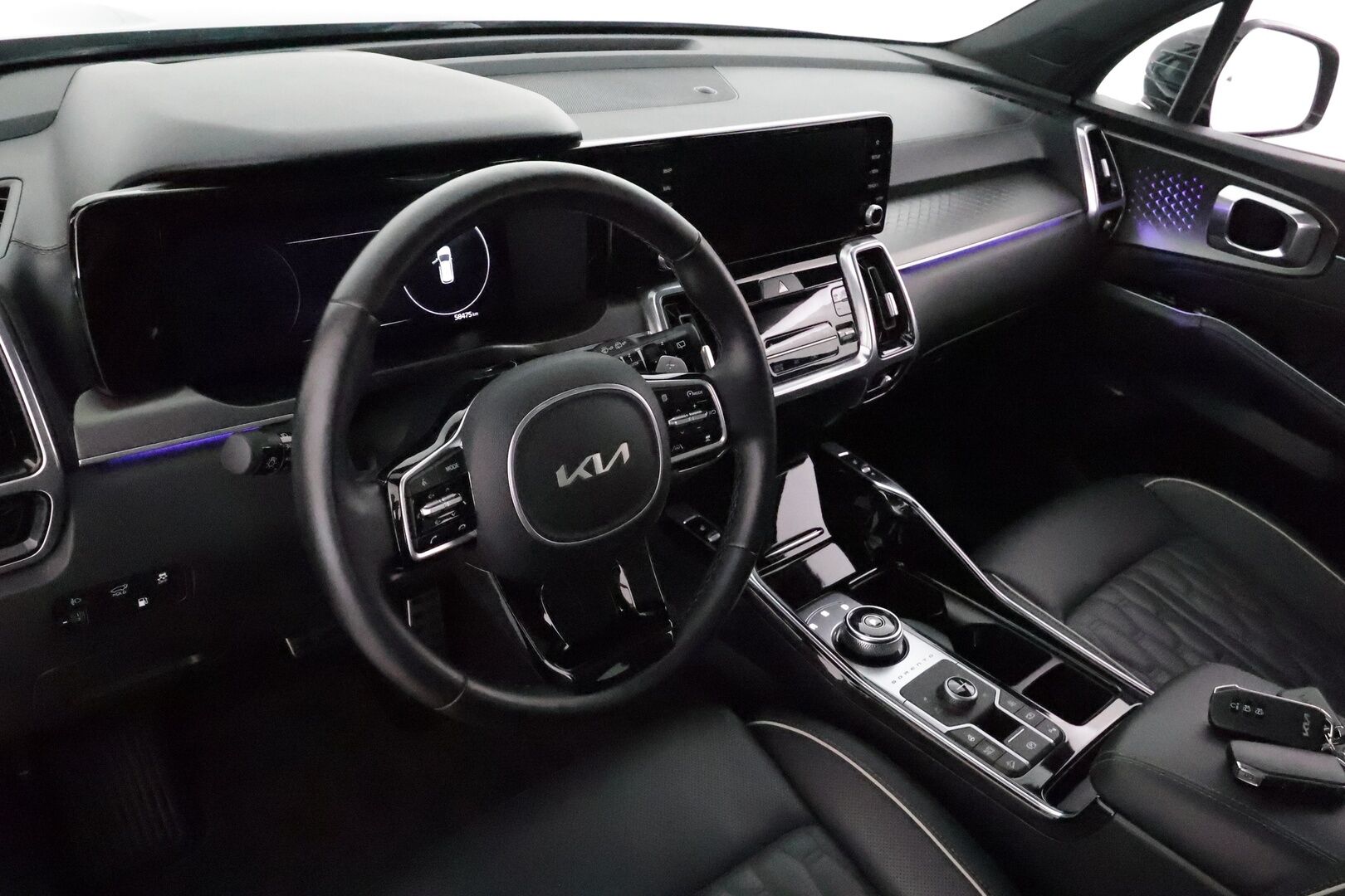 Kia Sorento 2023 1,6 T-GDI Hybrid AWD Business Luxury AT 5P **ACC / HUD / 360° / Bose / Panorama / Muistipenkki / Ilmastoidut nahat / Navi** - 3,99 % KORKOTARJOUS TÄHÄN AUTOON 23.9. ASTI! - Webasto / 1.Om Suomi-auto / Kahdet renkaat aluvanteilla