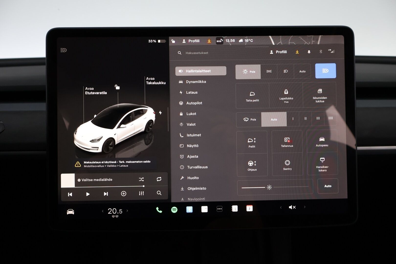 Tesla Model 3 2023 Standard Range Plus - AMD Ryzen / Lämpöpumppu / Lasikatto / Matrix-LED / Adapt.Vakkari / P.Kamera / Juuri saapunut Tampereelle!