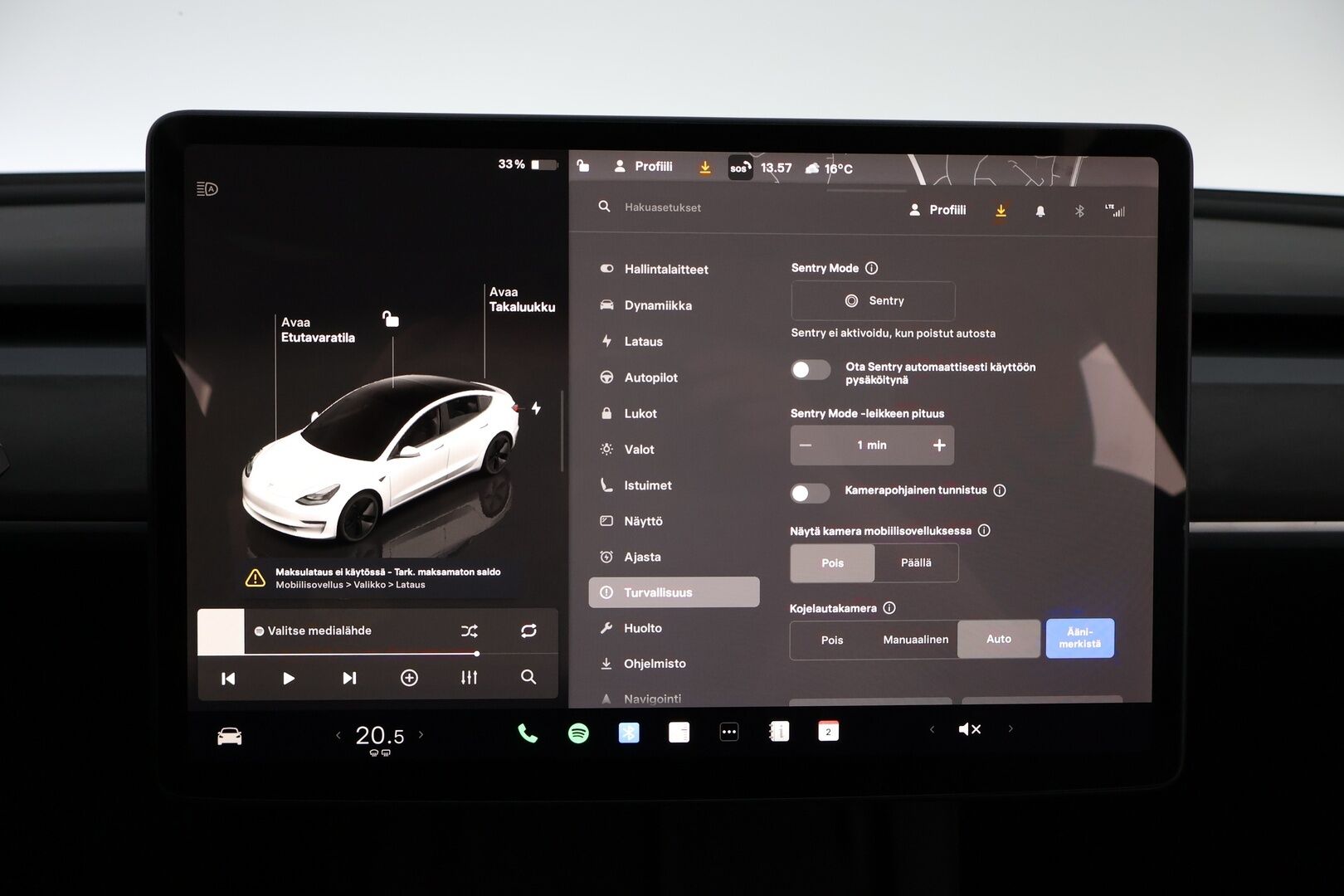Tesla Model 3 2023 Standard Range Plus - AMD Ryzen / Lämpöpumppu / Lasikatto / Matrix-LED / Adapt.Vakkari / P.Kamera / Juuri saapunut Tampereelle!