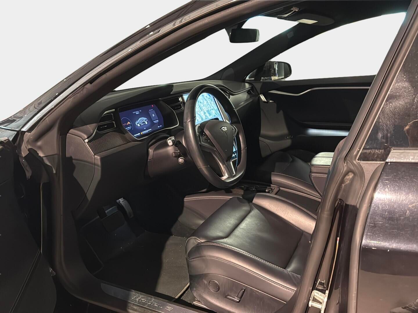 Tesla Model S 2018 75D *Autopilot 2.5 / Lasikatto / Ilma-alusta / ACC / CCS / Nahkasisusta* - 1vuosi ja 11kk Seuraavaan katsastukseen. Siisti kuntoinen ja hyvällä pidolla ollut!