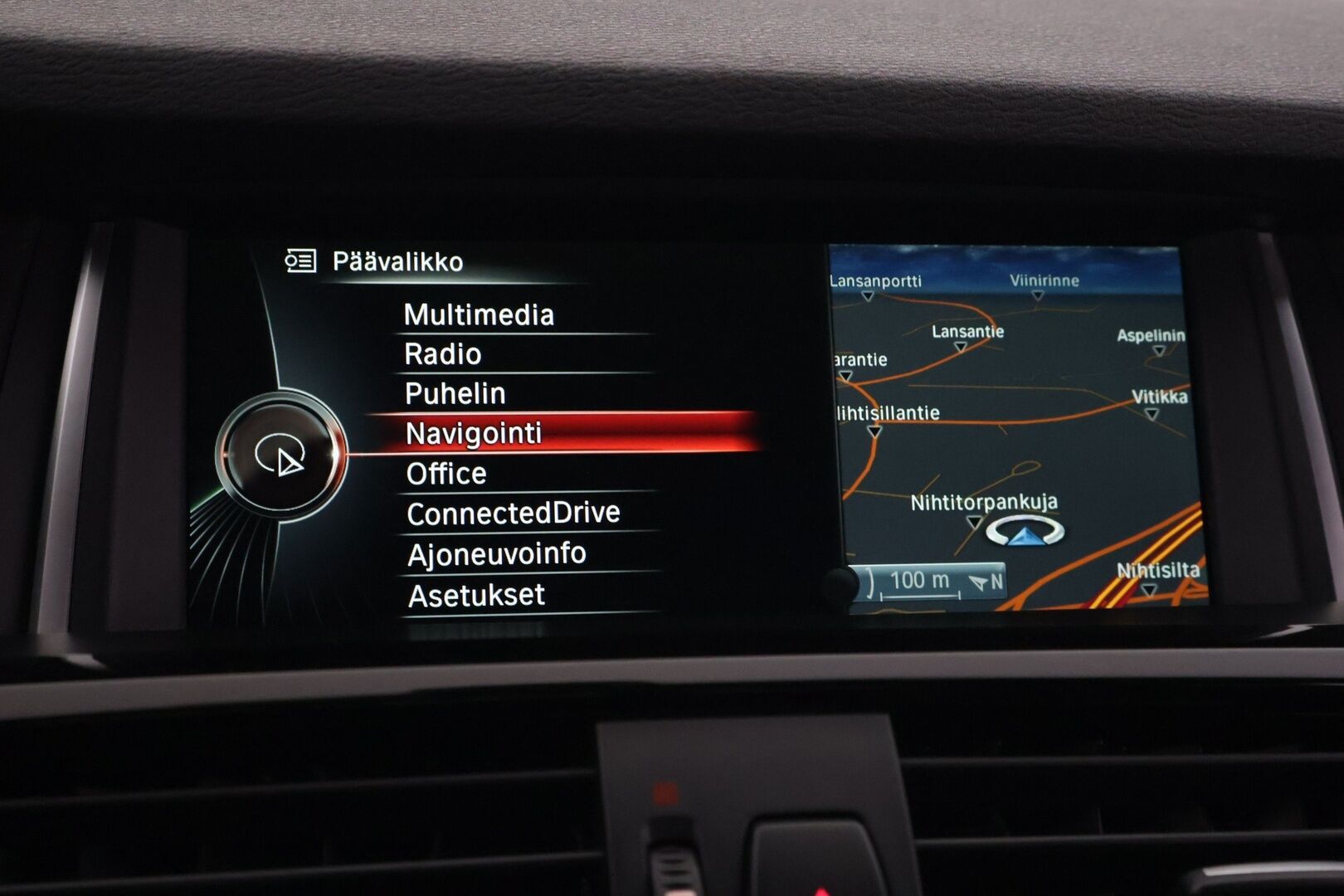 BMW X4 2015 M-Sport F26 xDrive35d A Business *Suomi-auto / Adaptiiviset ajovalot / Muistipenkki / Webasto / Prof.Navi / Puolinahkasisusta* - *Harvinainen Suomiauto / Todella kattavasti varusteltu / Hyvin pidetty&merkkihuollettu!*