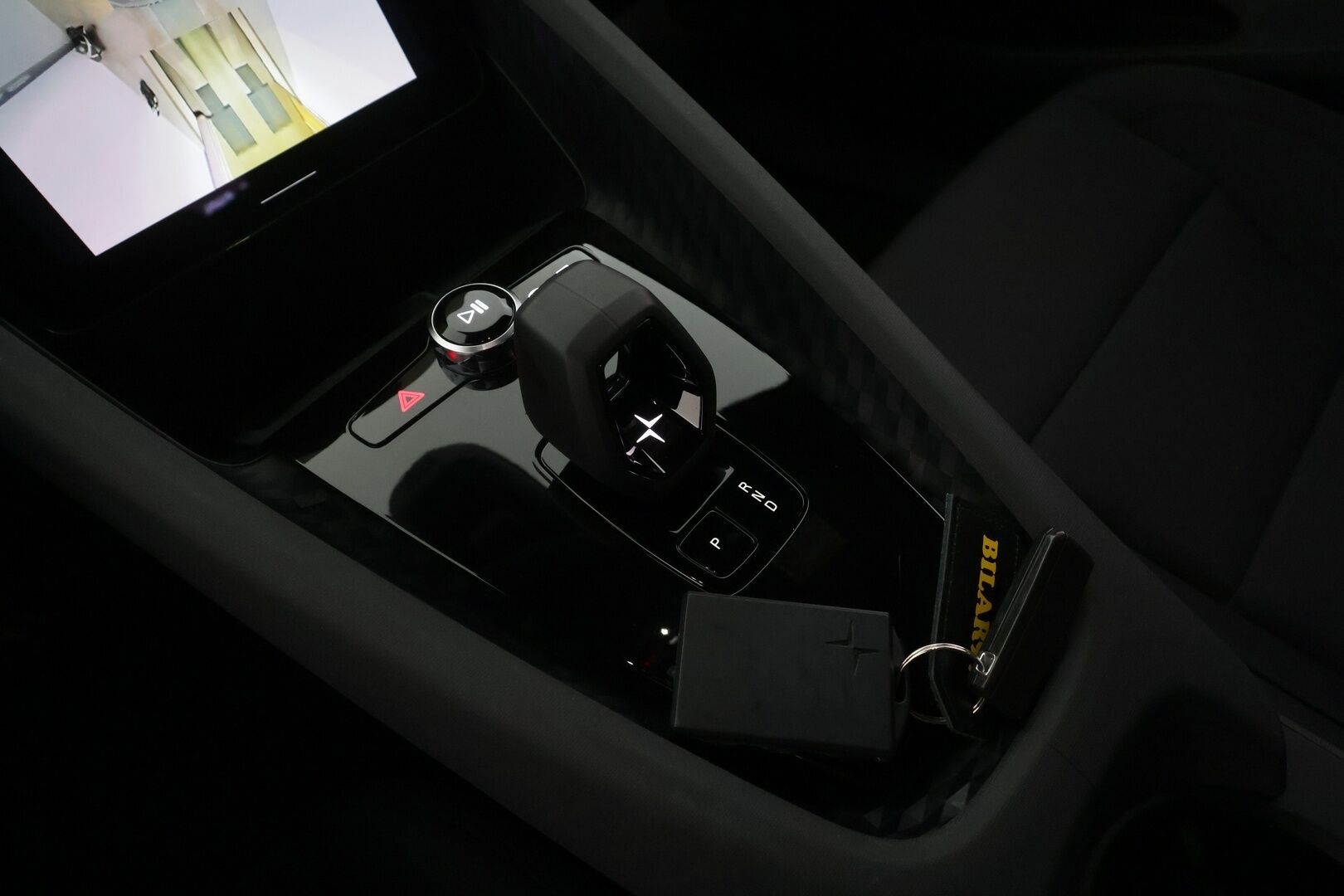 Polestar 2 2024 Long range Dual motor, 310kW, 82kWh - | Pilot assist | Pixel-LED | 360-Kamera | High Performance Audio | Muistipenkki | Keyless | Apple&Android | Suomi-auto | Merkkihuollettu | Kahdet Renkaat |
