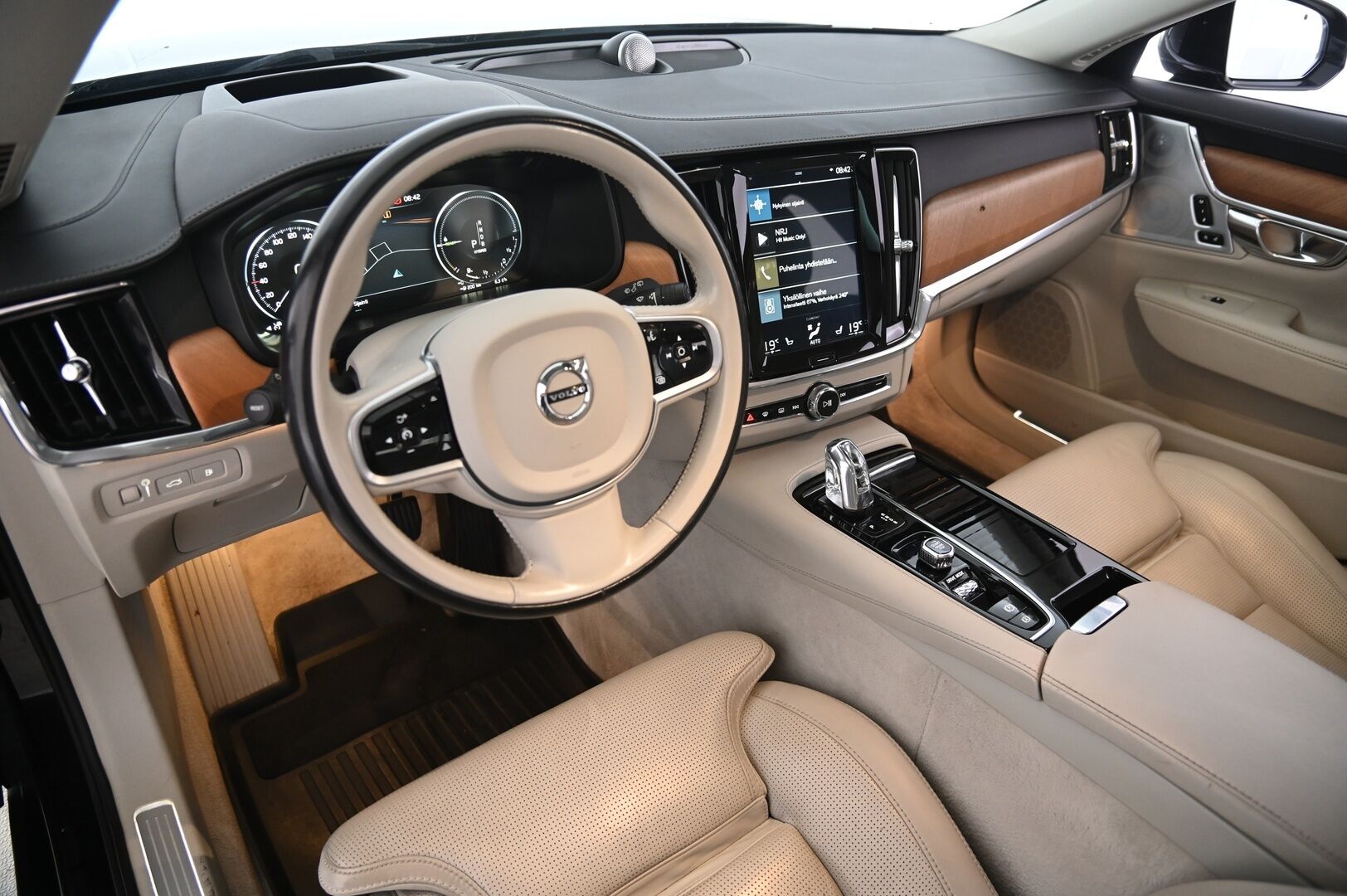 Volvo V90 2019 T8 AWD Inscription aut - Ilmastoidut & Hierovat Nahat | Webasto | Bowers & Wilkings | BLIS | Muistipenkit | ACC | Panorama | Koukku | S-Luukku | 360 Kamera | HUIPPU VARUSTEET