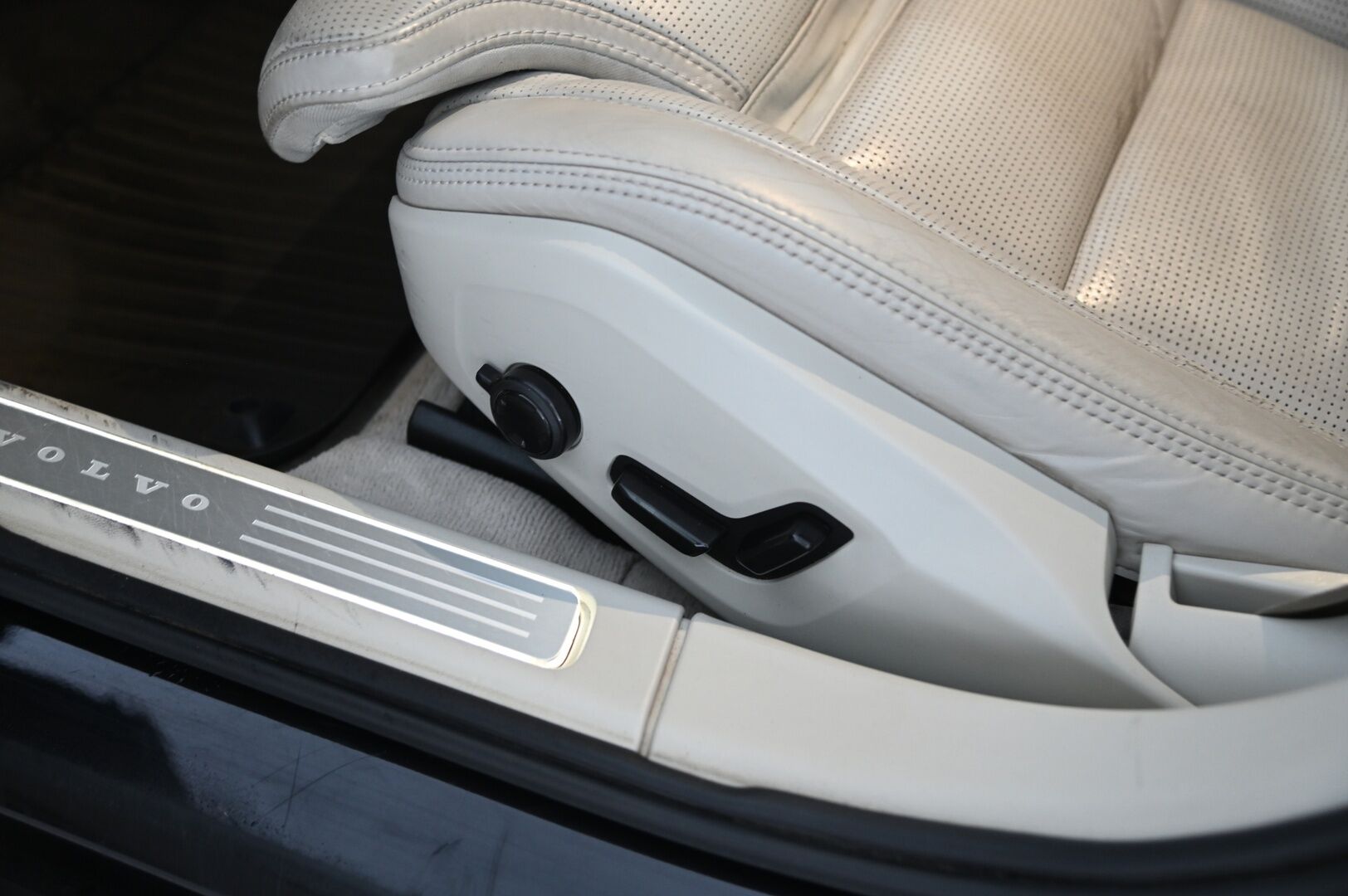 Volvo V90 2019 T8 AWD Inscription aut - Ilmastoidut & Hierovat Nahat | Webasto | Bowers & Wilkings | BLIS | Muistipenkit | ACC | Panorama | Koukku | S-Luukku | 360 Kamera | HUIPPU VARUSTEET