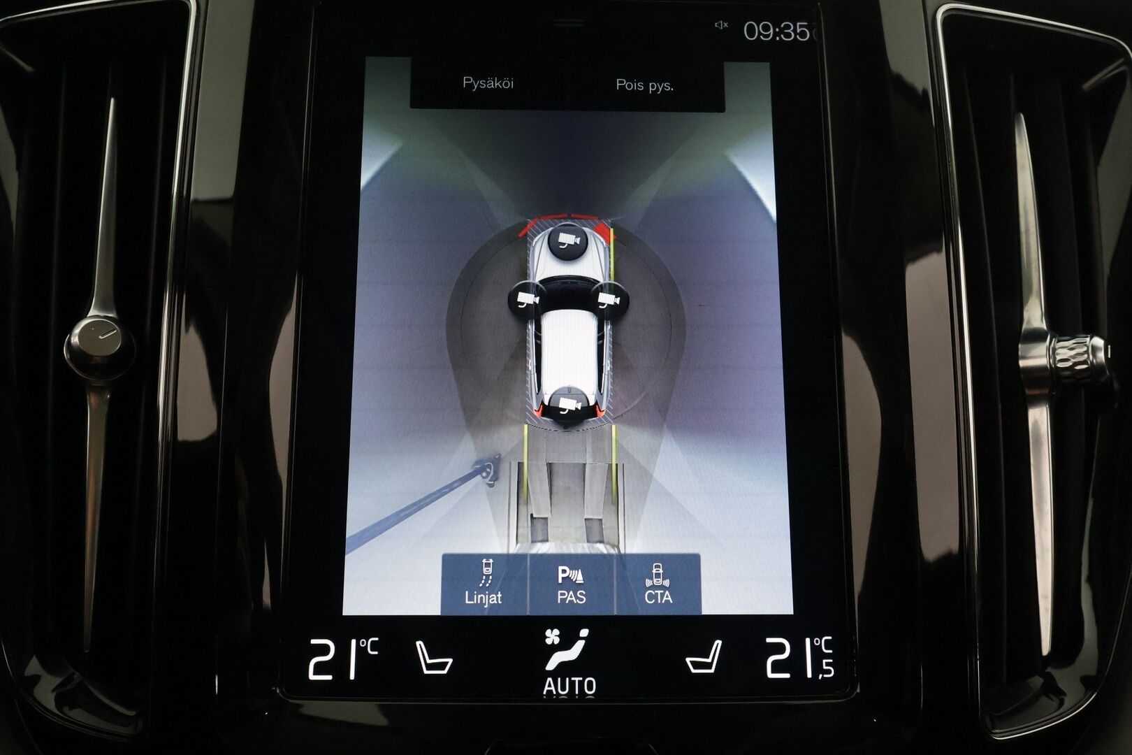 Volvo XC60 2020 T8 TwE AWD Momentum - | ACC | Koukku | Webasto | Full-LED | 360-kamera | Osasähköt | HUD | Panorama | High Performance audio | Merkkihuollettu | Kahdet Renkaat |