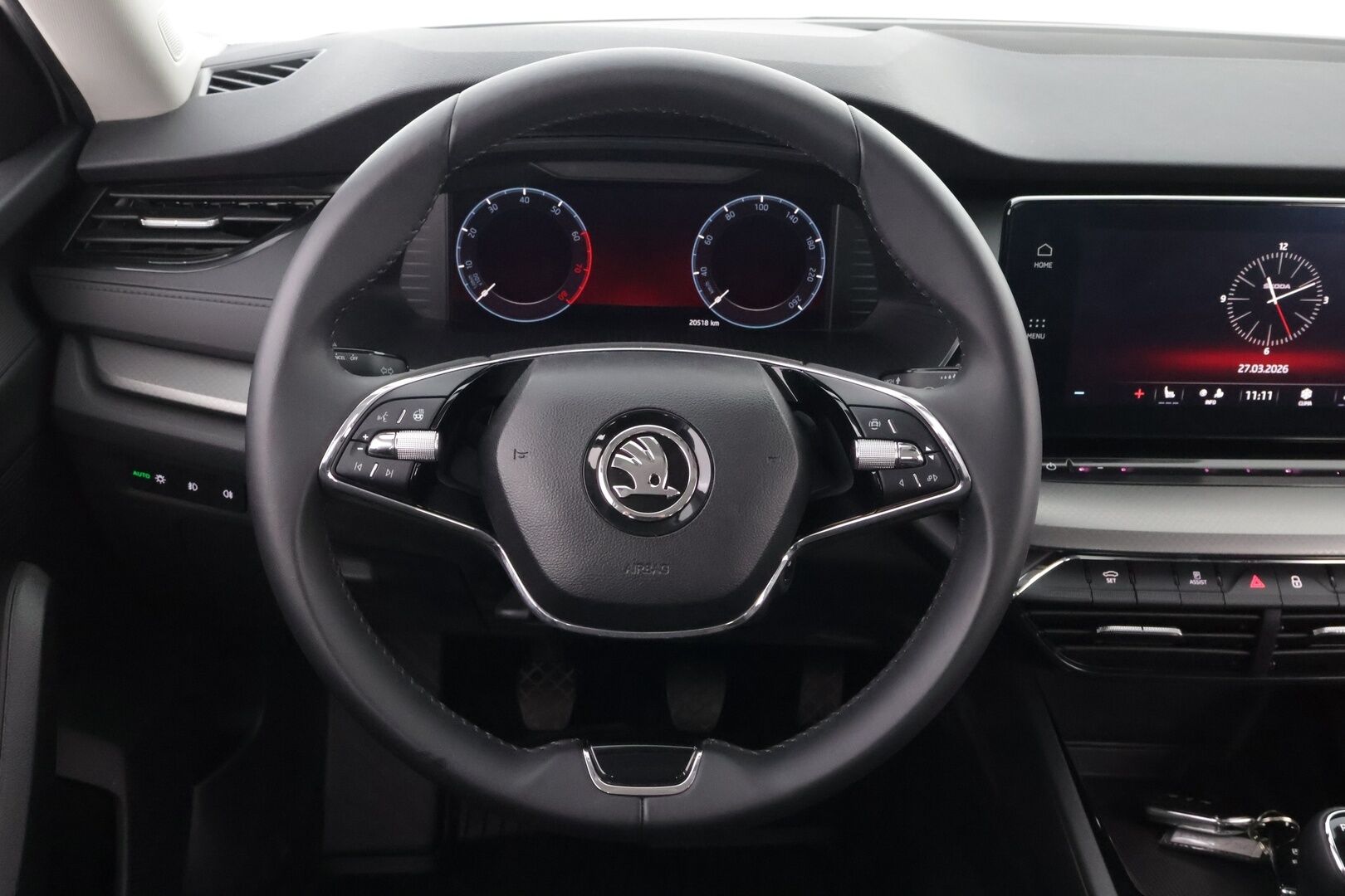 Skoda Octavia 2024 1.0 TSI Ambition * Suomiauto | Digimittari | Lohko&Sisäpistoke | Adapt.LED | Apple&Android | Vähän ajettu! - Facelift / Katso hinta / Juuri tullut Tampereelle!