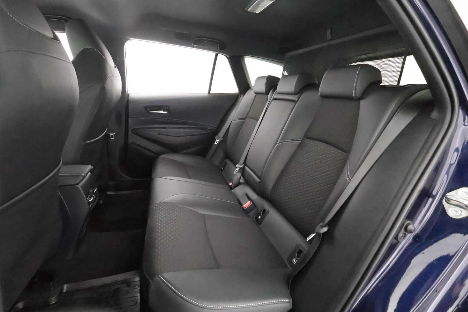 Toyota Corolla 2023 Touring Sports 2,0 Hybrid Style - | ACC | Facelift | Osanahat | LDA | BSM | PDA | P.kamera ja tutkat | Keyless | Lämm. ratti | Digimittaristo | Lohko+sisälämmitin | Merkkihuollettu |