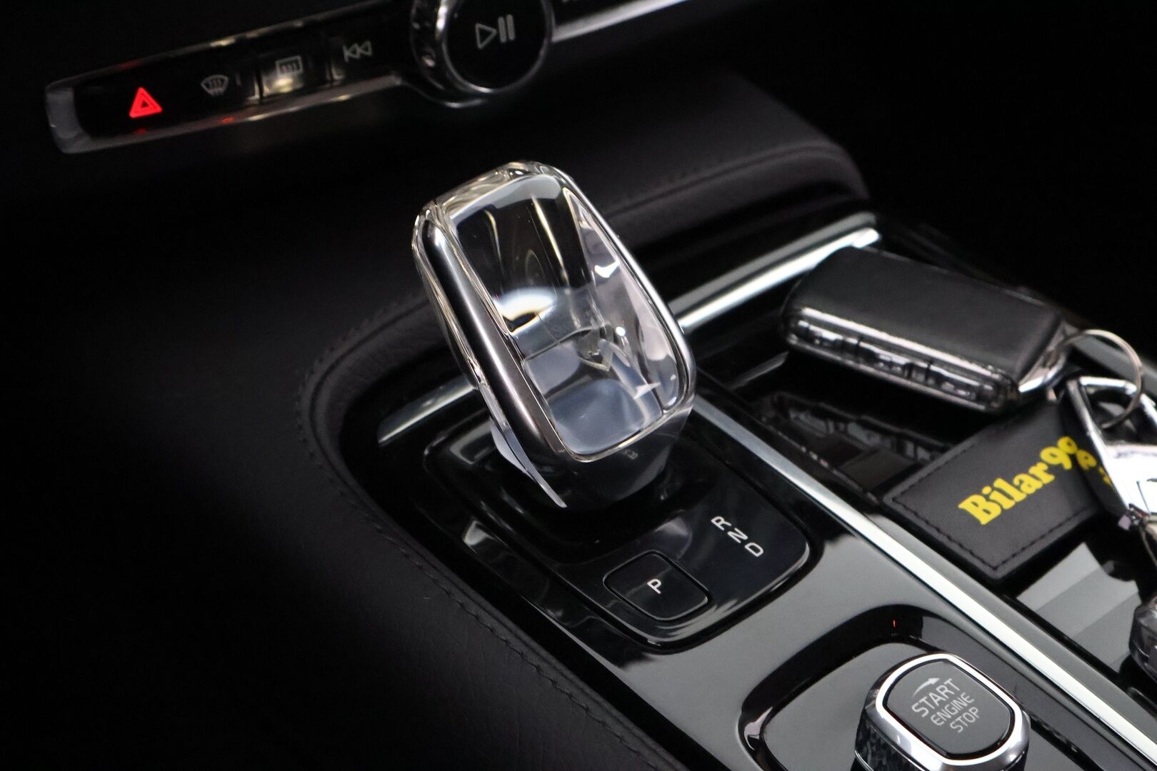 Volvo V90 2020 T8 TwE AWD Inscription aut * Webasto / Adapt.Vakkari / Nahkasisusta / Vetokoukku / Ratinlämmitys / Muistipenkki - Jakopää hiljattain tehty / Hyvin huollettu / Akku kuntotarkastettu