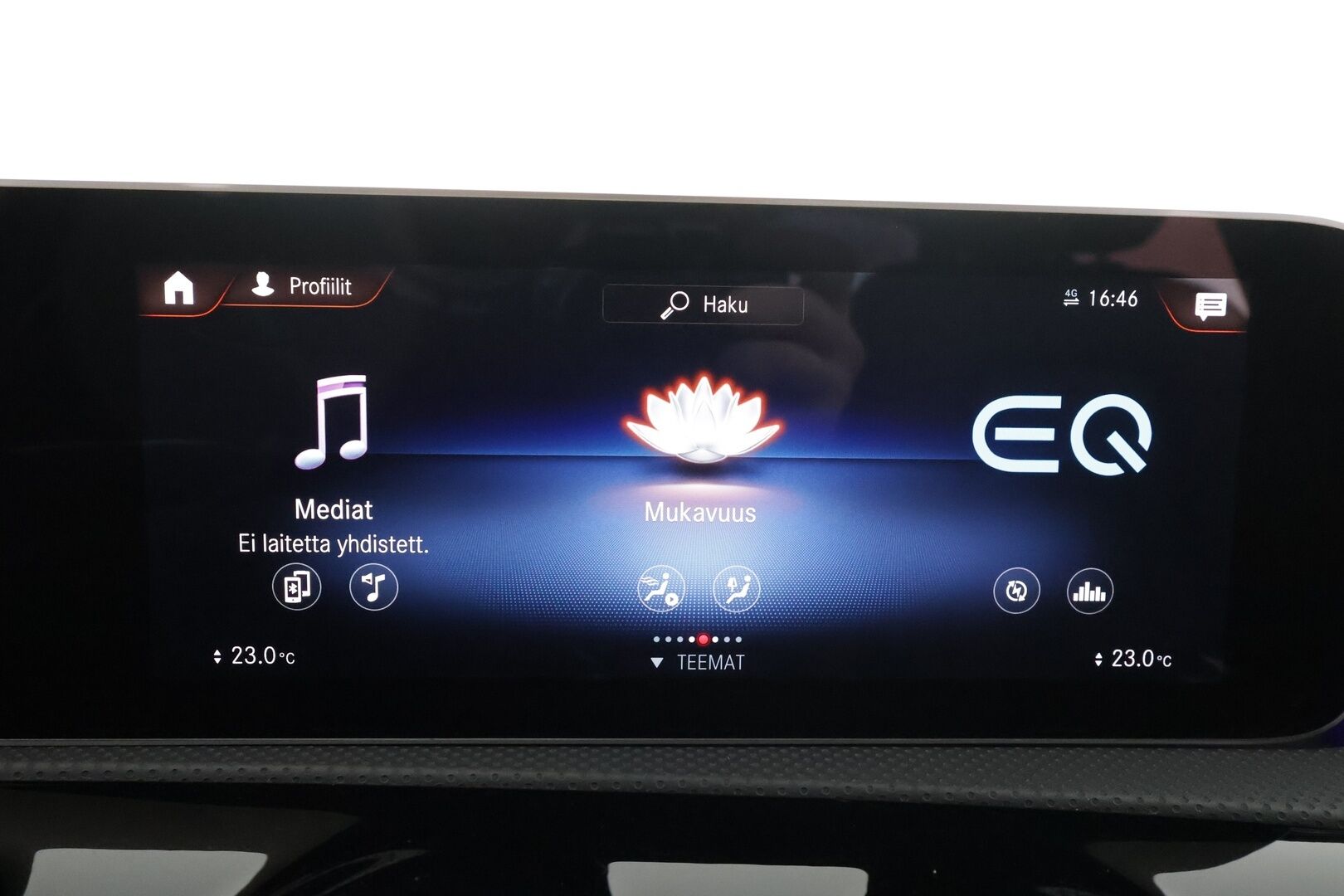 Mercedes-Benz A 2019 250e A sedan Business Style EQ Power * Distronic + / Multibeam / Sporttinahat Muistilla / 360° / HUD / Navi / Keyless * - Akku kuntotarkastettu SoH 95,9% / Kahdet renkaat aluvanteilla