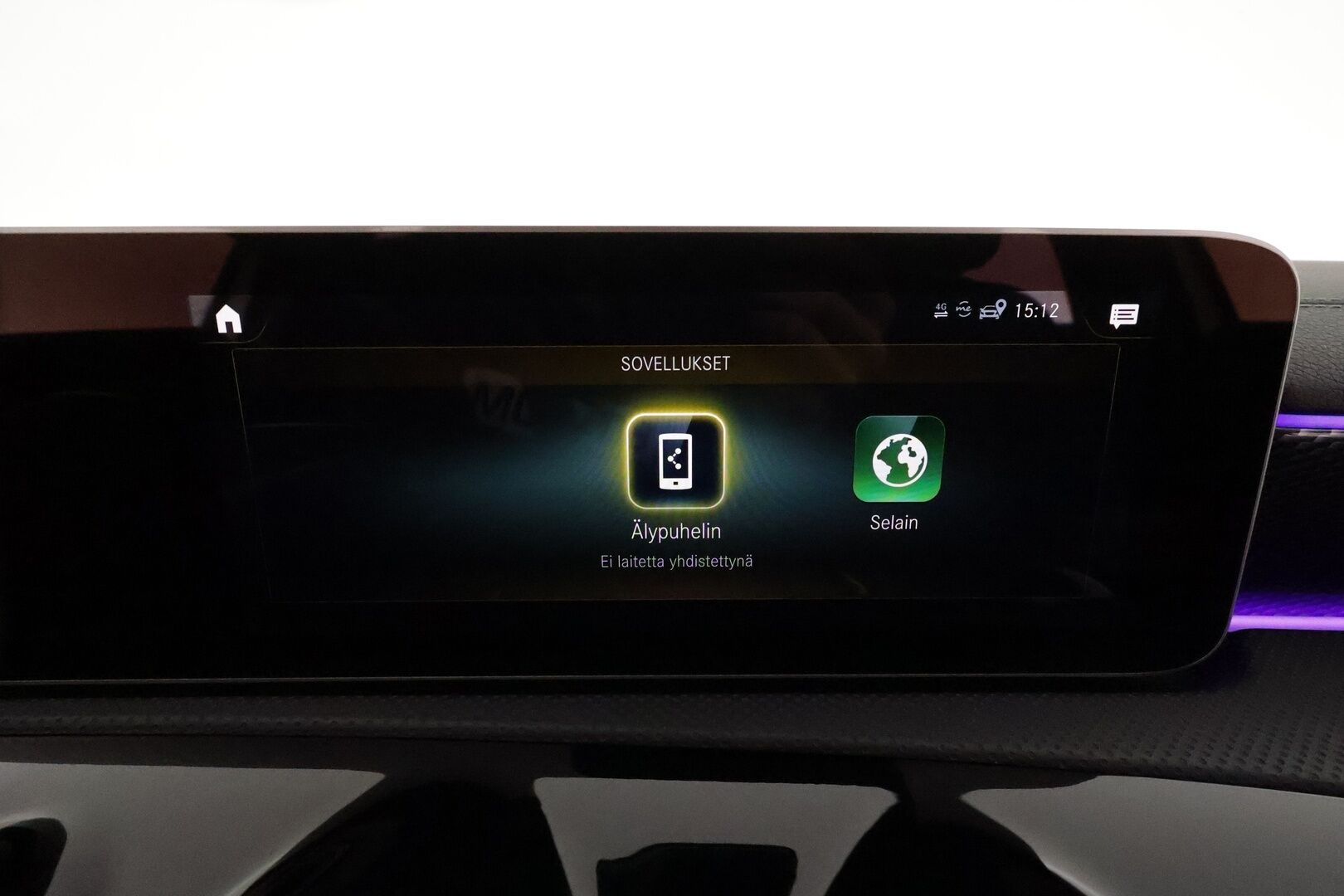 Mercedes-Benz A 2019 250 e A sedan Business Style EQ Power *Distronic + / Multibeam / Sporttinahat Muistilla / 360° / HUD / Navi / Keyless* - Kahdet Renkaat