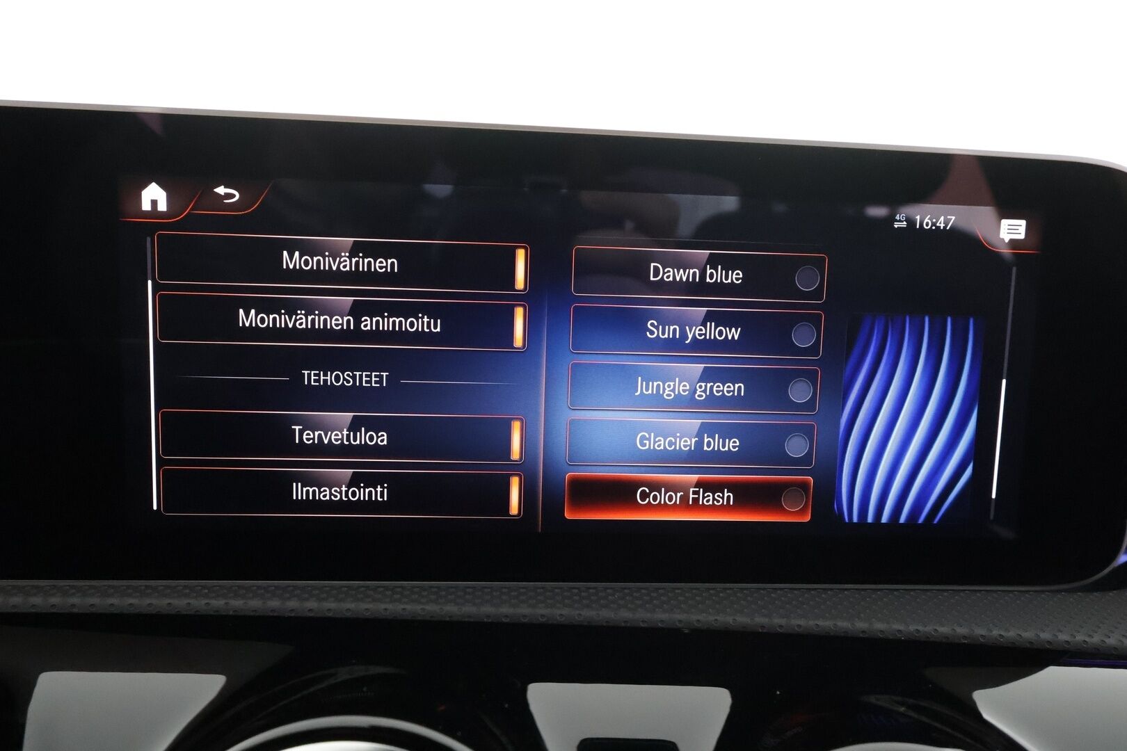 Mercedes-Benz A 2019 250e A sedan Business Style EQ Power * Distronic + / Multibeam / Sporttinahat Muistilla / 360° / HUD / Navi / Keyless * - Akku kuntotarkastettu SoH 95,9% / Kahdet renkaat aluvanteilla - HULLUT AVAJAISHULINAT KORKOTARJOUS 3,29 %